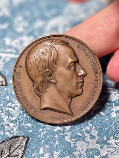 抚柳草堂-第十八期章牌钱币  奖章勋章限时免佣 满百包邮 放漏专场 - 1838法国精确医学之父纪念铜章 高浮雕细节清晰 早期光边原铸 浮雕精美 直径40.8mm 35g铜质 巧克力包浆状态非常好