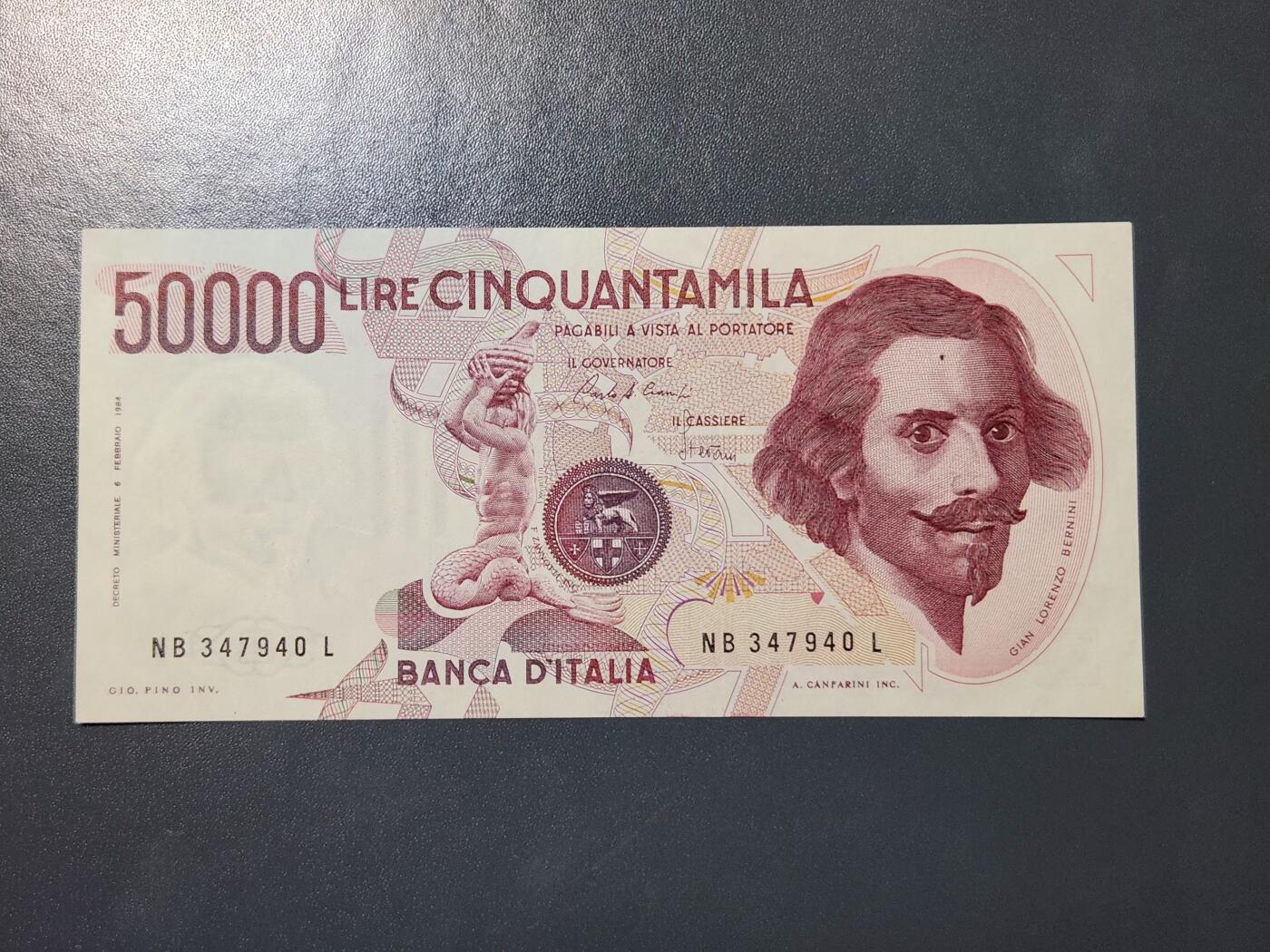 3月21号晚上8点 外国纸币自动截拍第42场 意大利1984年50000里拉5万纸币 近新极美品