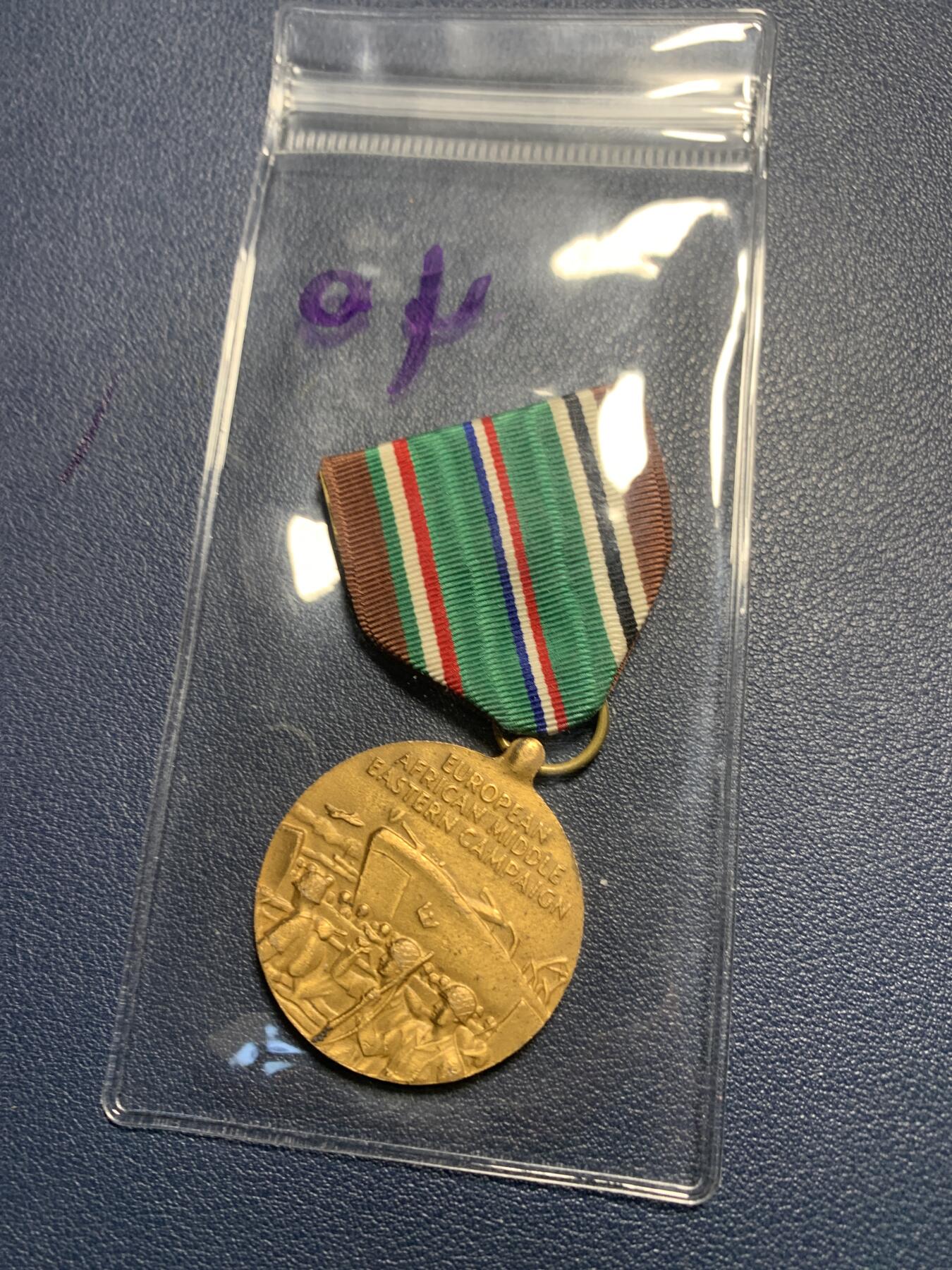 欢度清明，直接出价就行，这场不读秒到点直接结拍。