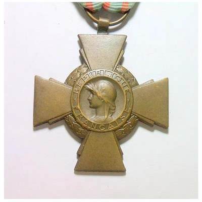 法国参战十字勋章 女神头像高浮雕精制大铜章 带绶带 36MM - 法国参战十字勋章 女神头像高浮雕精制大铜章 带绶带 36MM