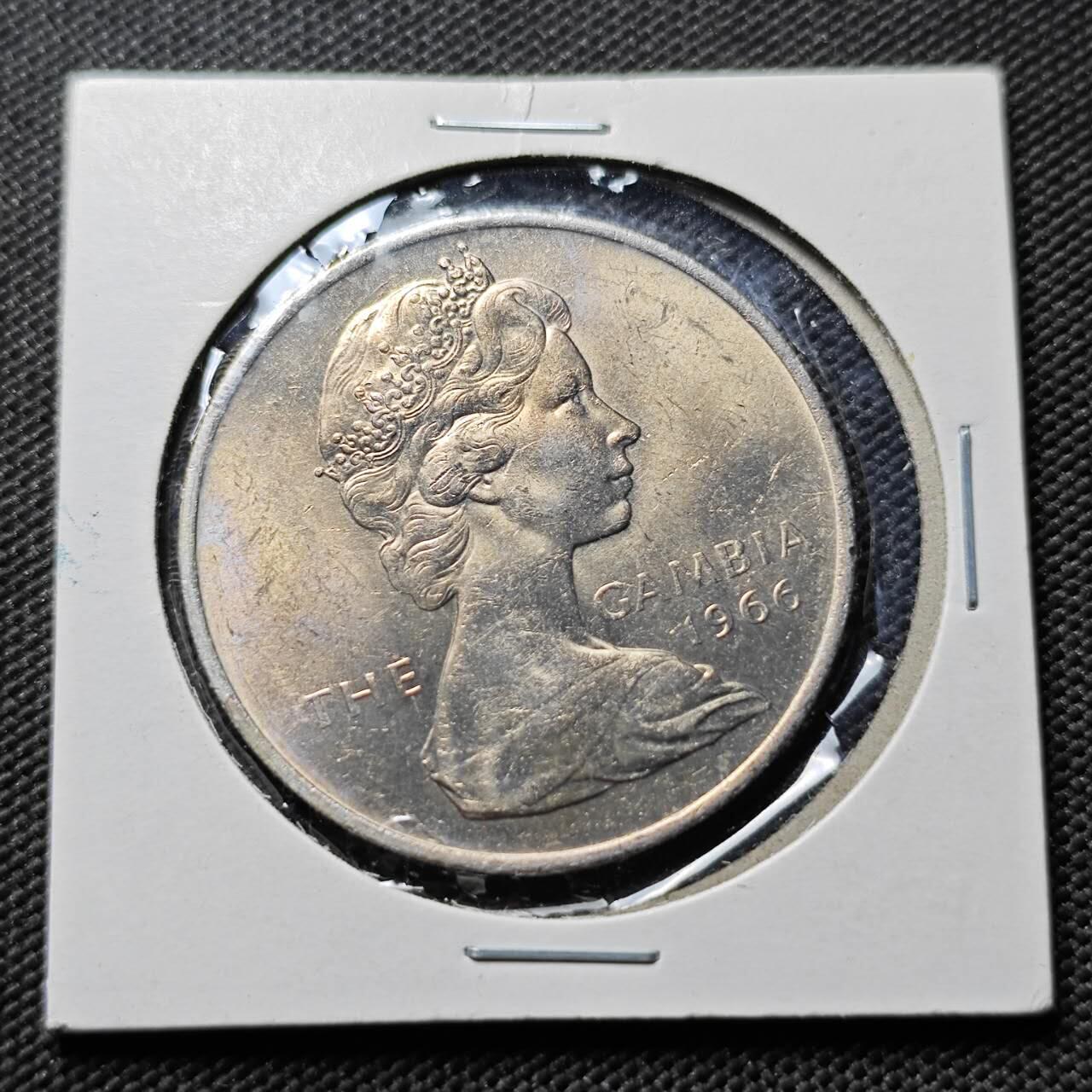 KK钱币收藏小铺   套币专场 2月预留时间 周末发货  1966英属冈比亚4先令 鳄鱼