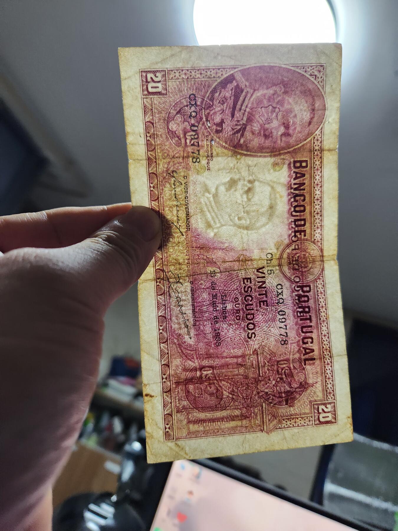 3月22号晚上8点 外国纸币自动截拍第43场 葡萄牙精品