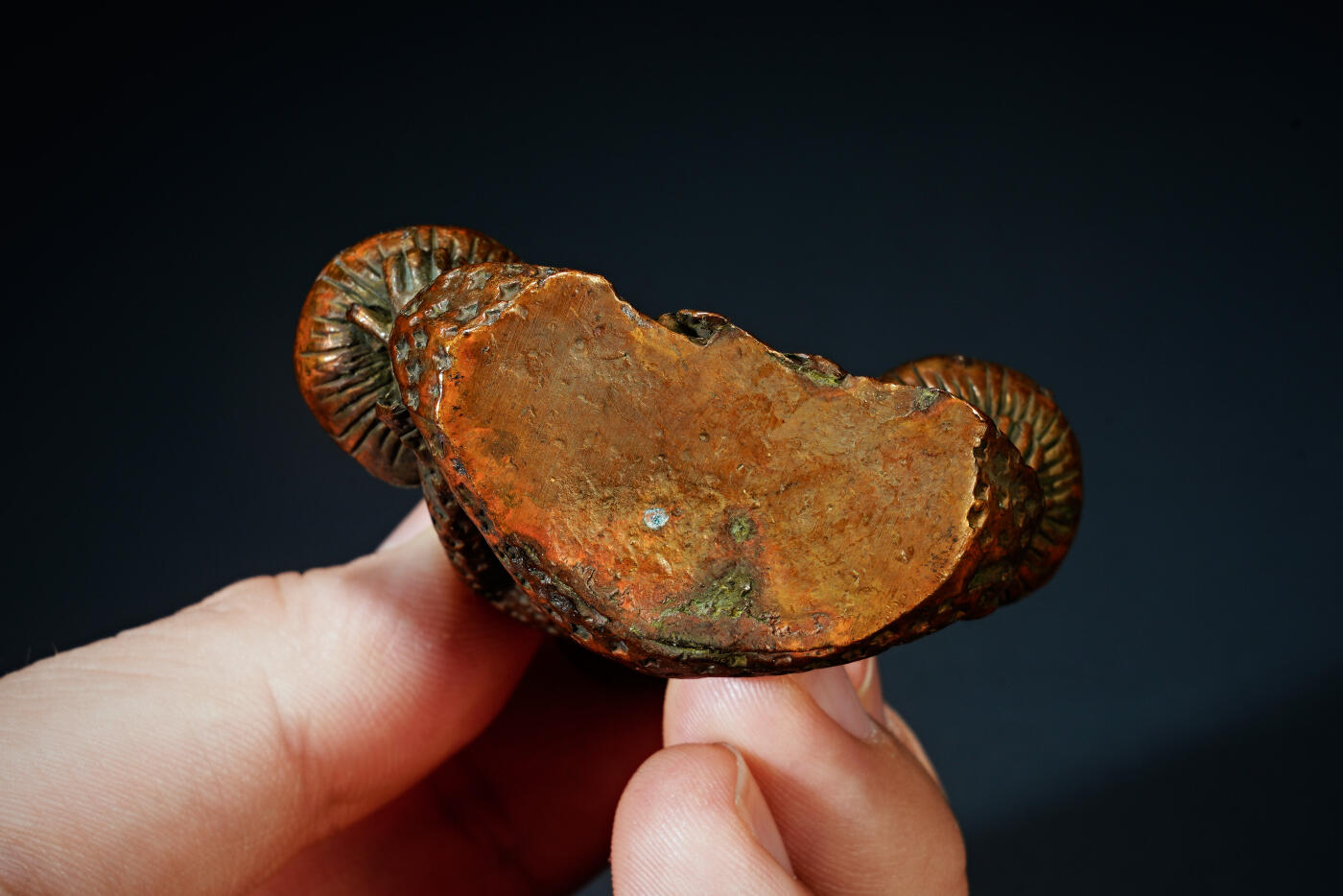 上海都达杂项专场五十八【全场包邮】  尼泊尔铜佛香插造像93-34