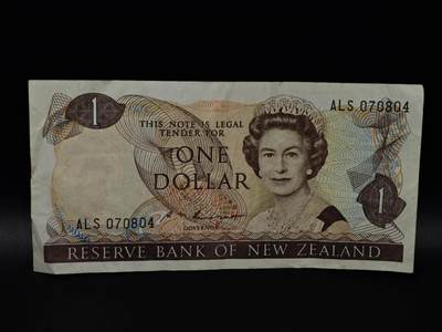  【淘币小摊】限时拍第八百八十二拍   纸币场    每周一统一发货 - 新西兰1元纸币【有折】