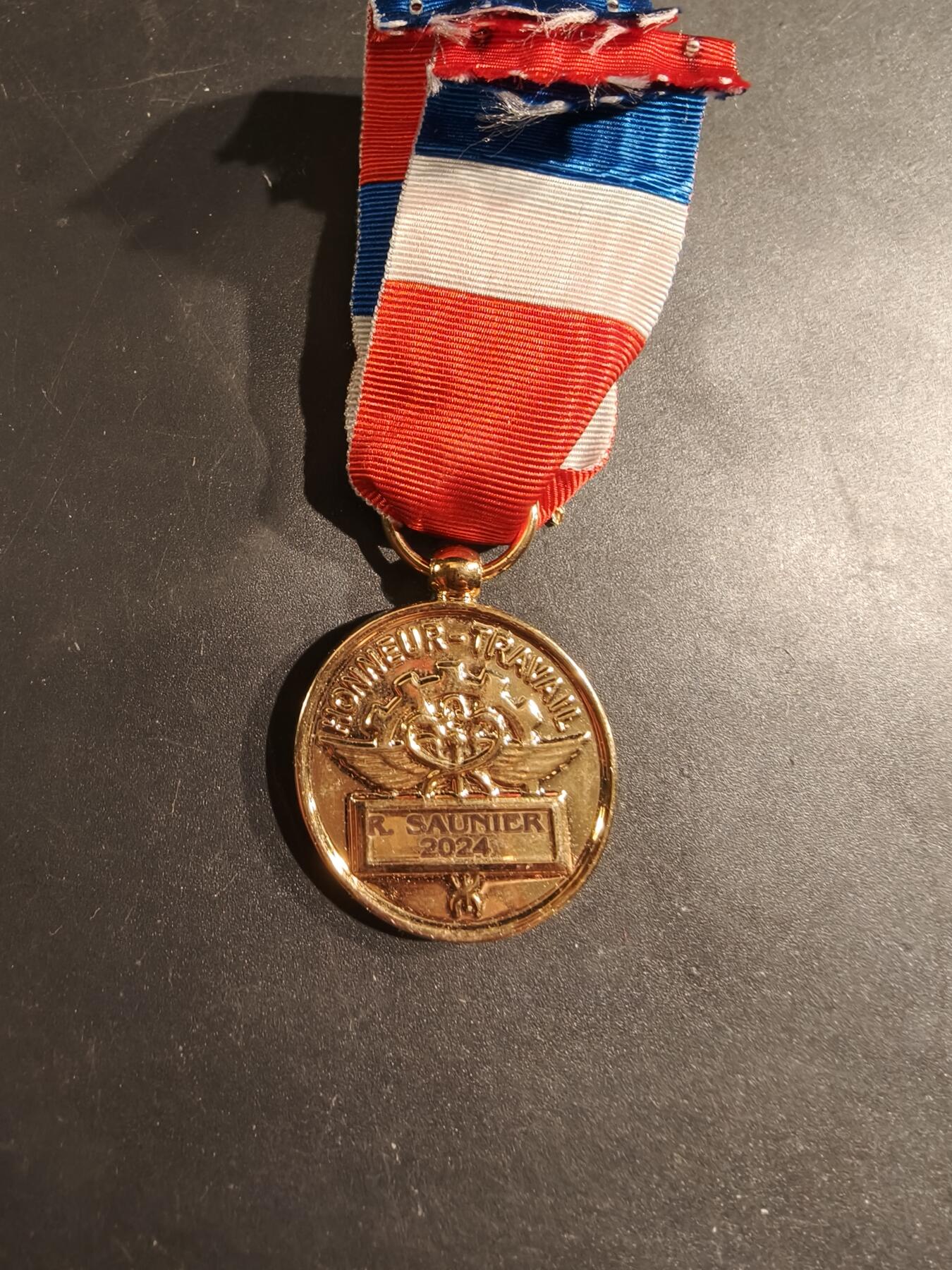 老王徽章第188期