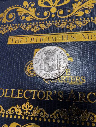 长老汇马年精选第十九场拍卖 1889西班牙阿方索十三世娃娃头2比塞塔银币，AU品相