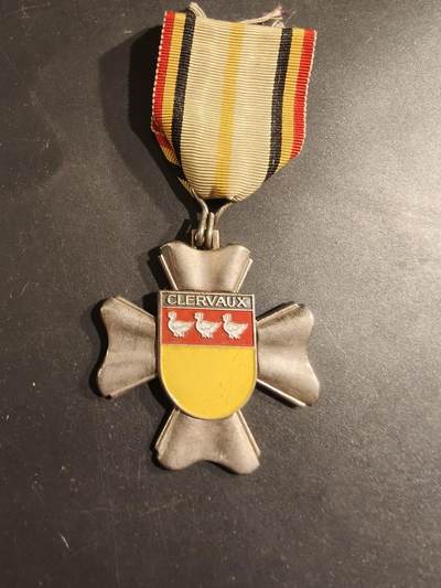 老王徽章第188期 - 比利时克莱沃市十字奖章