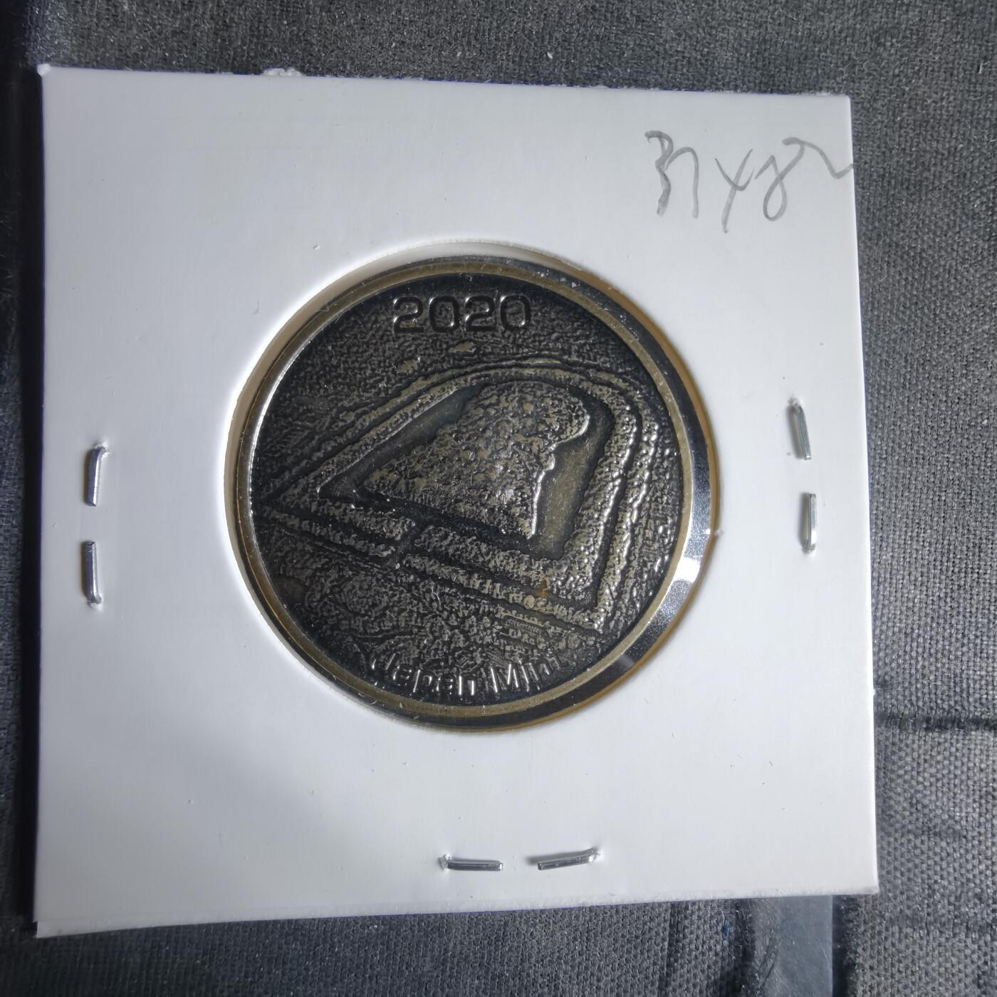 沼泽如烟--第1033场 2020年纪念章