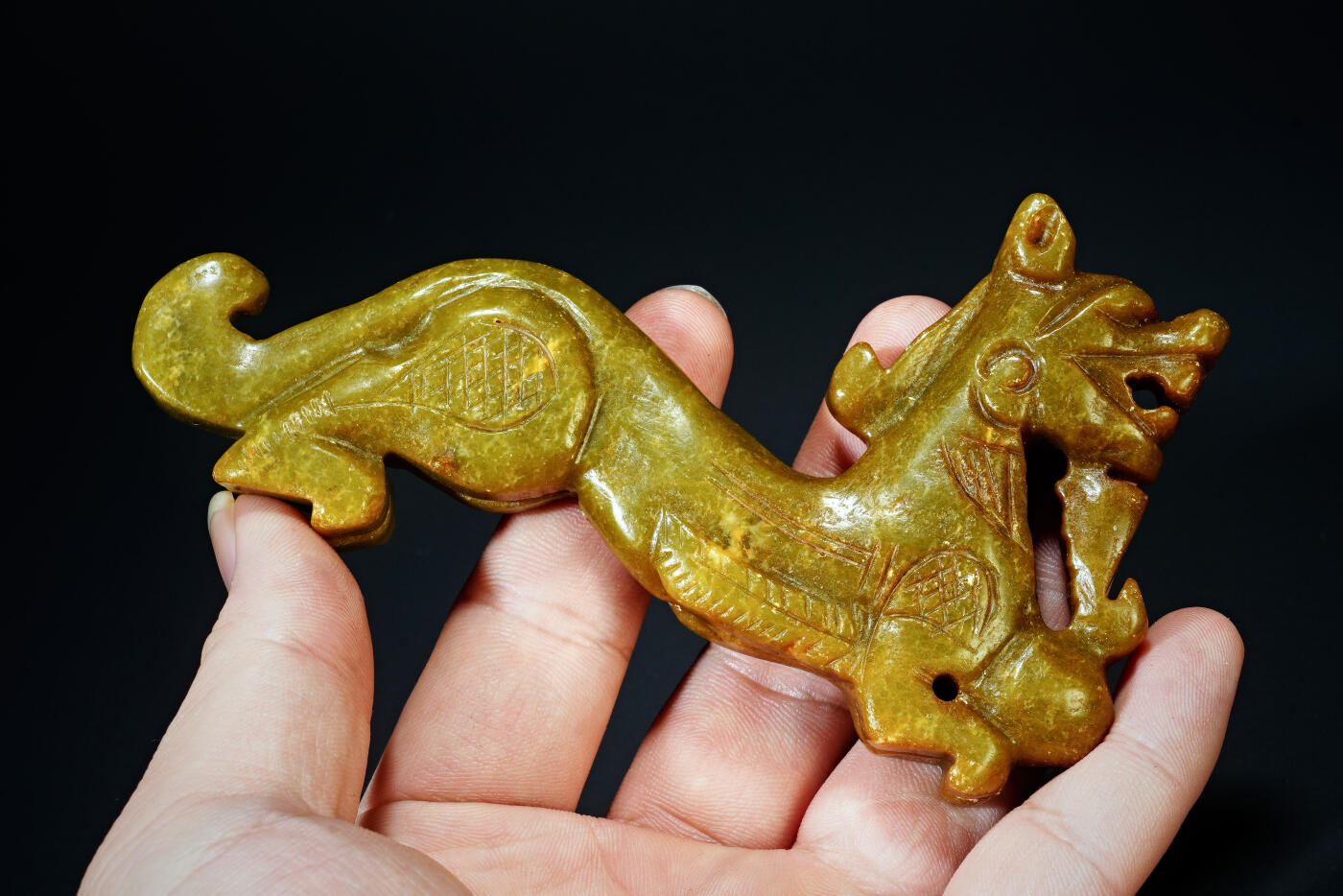 上海都达杂项专场五十八【全场包邮】  古玉玉龙抱珠93-41