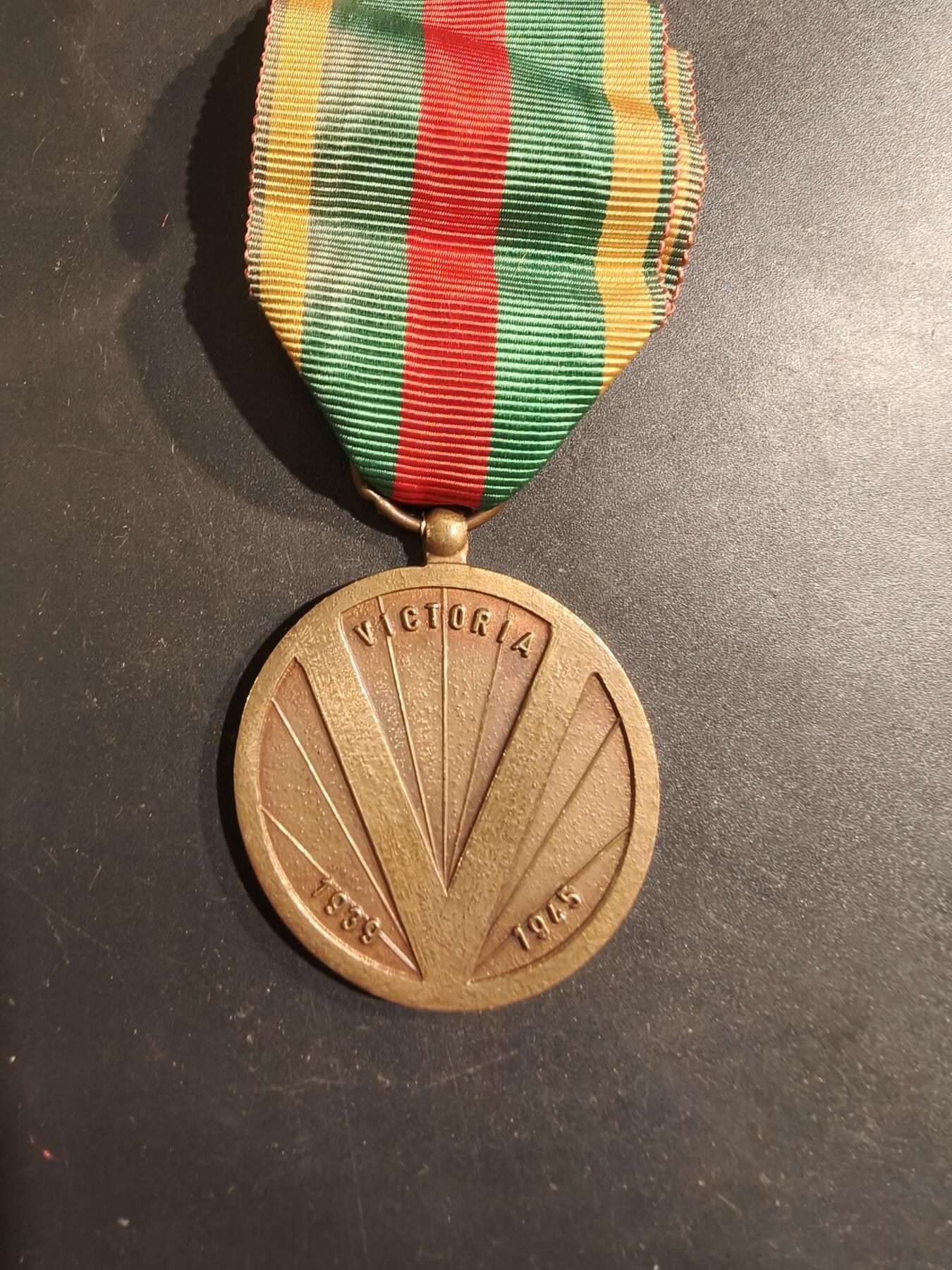 老王徽章第188期