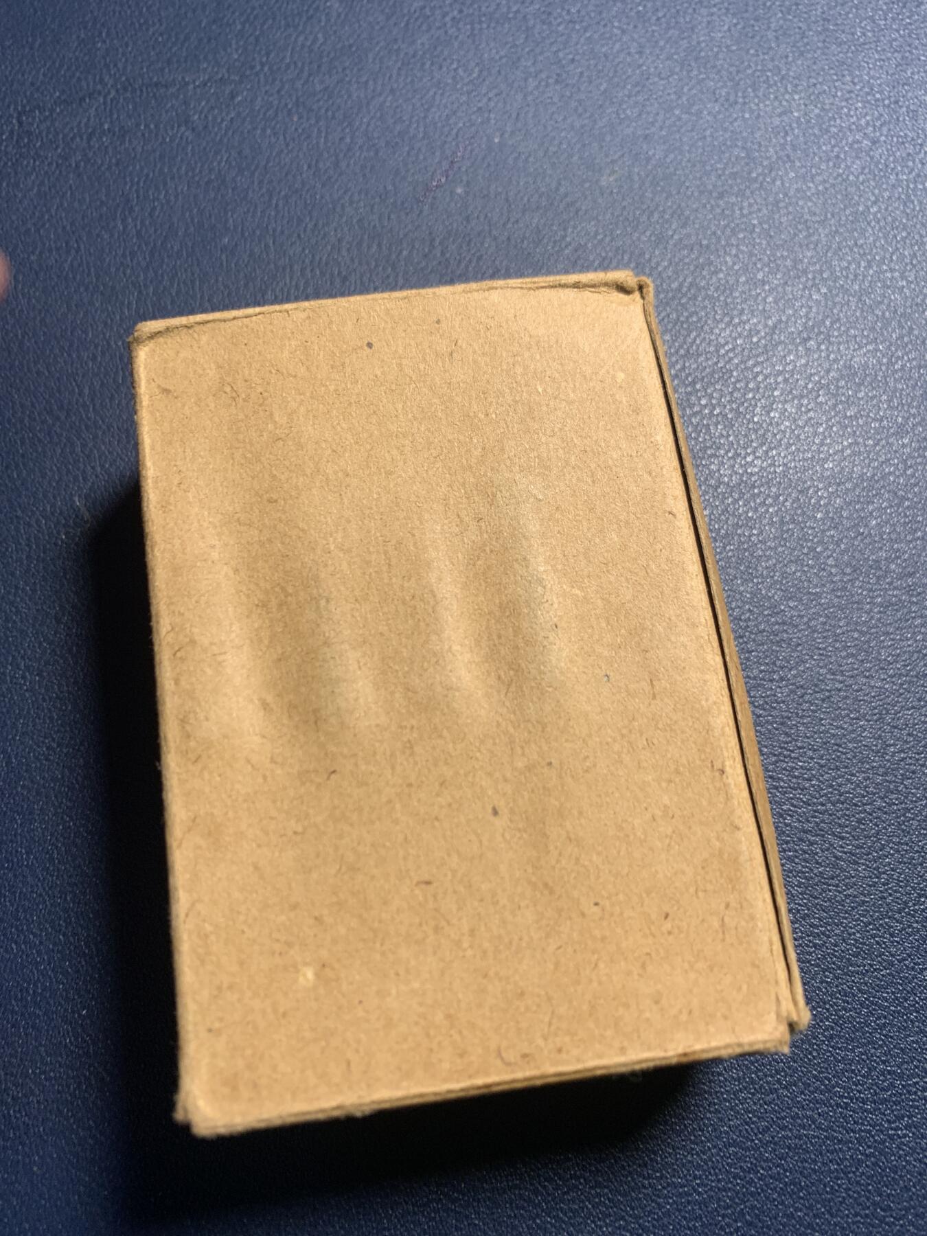 欢度清明，直接出价就行，这场不读秒到点直接结拍。 得3毛瑟smk装自蛋纸盒，仅仅纸盒，保存完整，标签还在，内部打1939标识，1941年生产