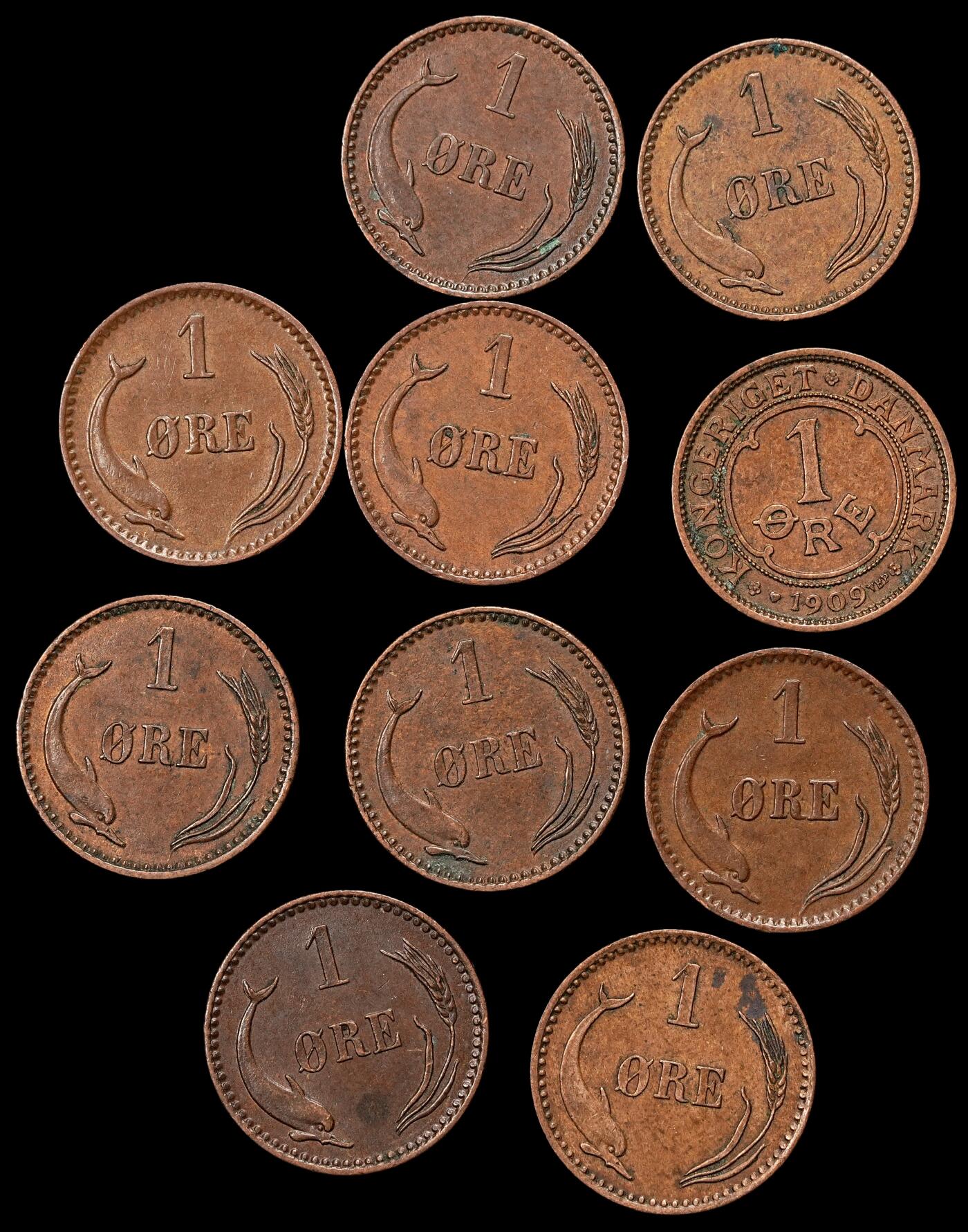 修遠堂世界钱币第108期 丹麦1欧尔铜币一组，巧克力色美品