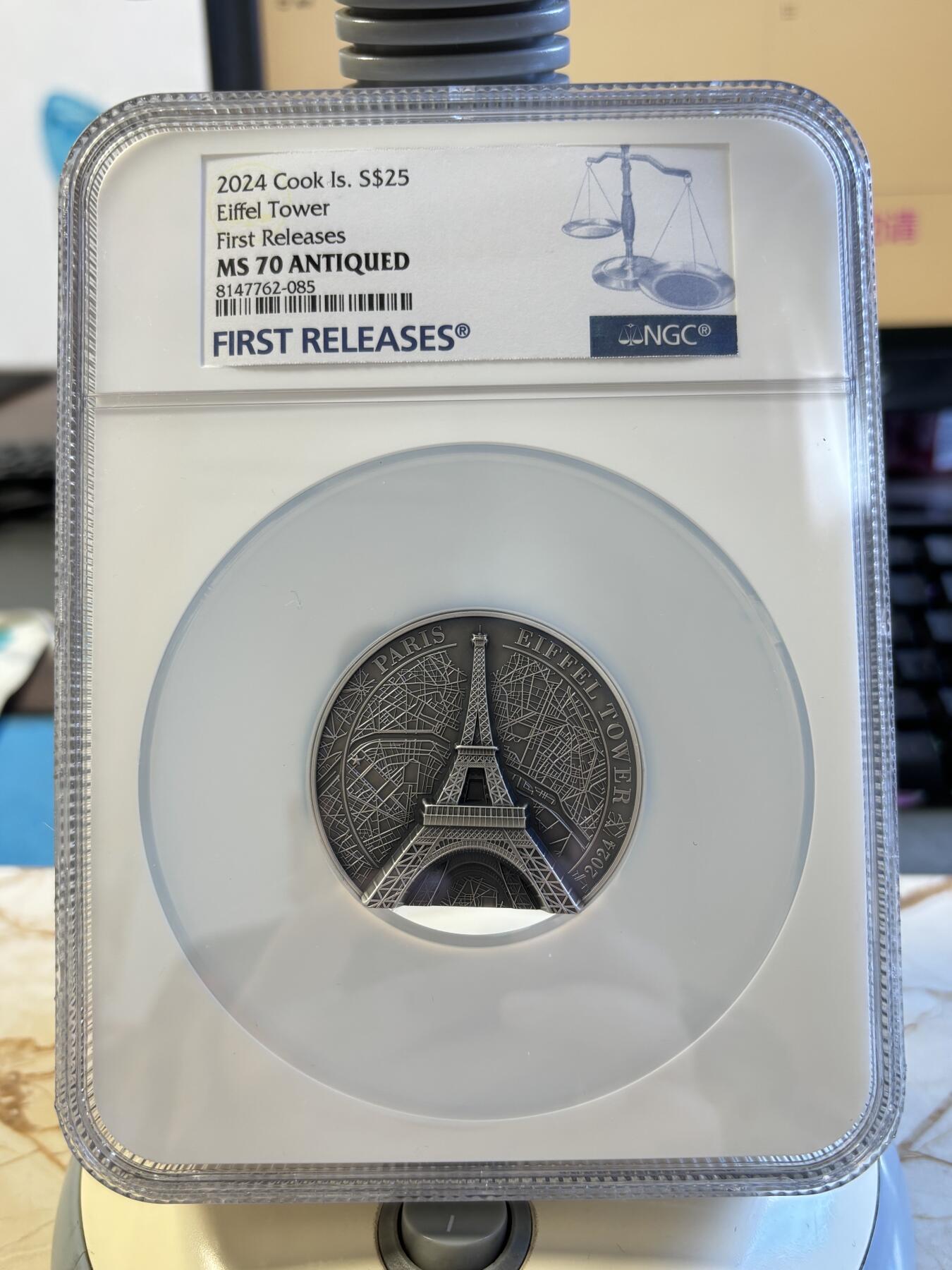 第195期拍卖 库克2024年埃菲尔铁塔5盎司银币NGC-MS70分首，999银，发行889枚