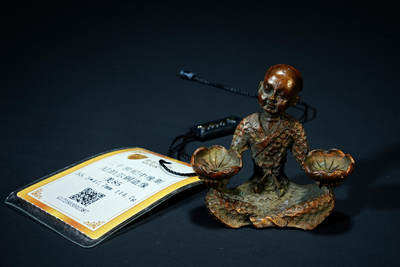 上海都达杂项专场五十八【全场包邮】  - 尼泊尔铜佛香插造像93-34