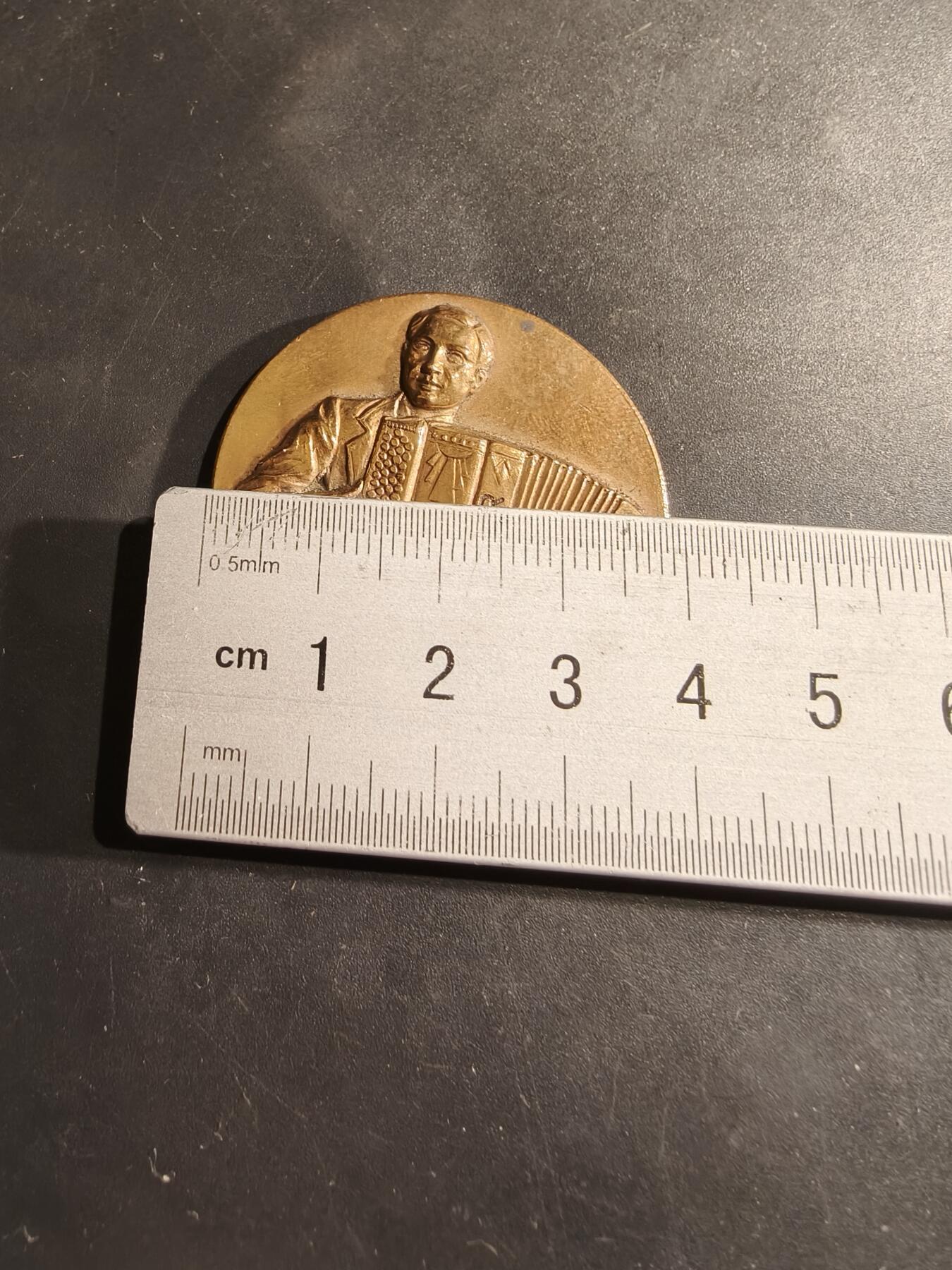 老王徽章第188期