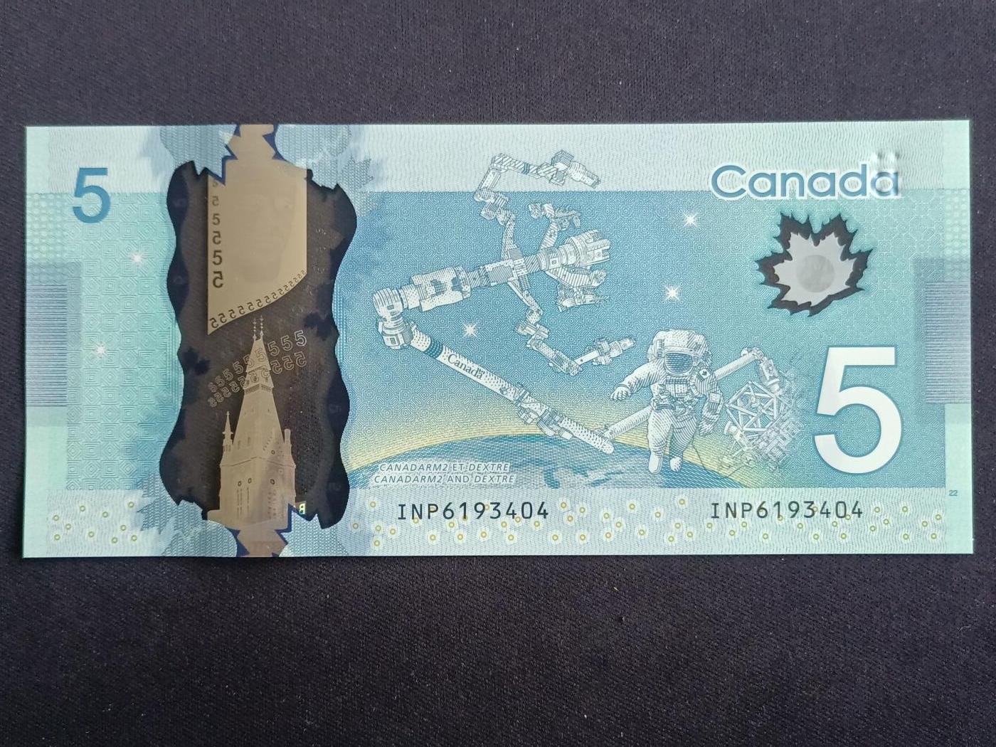 【游宝包邮场】马年第17期 精品单钞场 周日截拍 加拿大-5元【2013版 全新UNC】