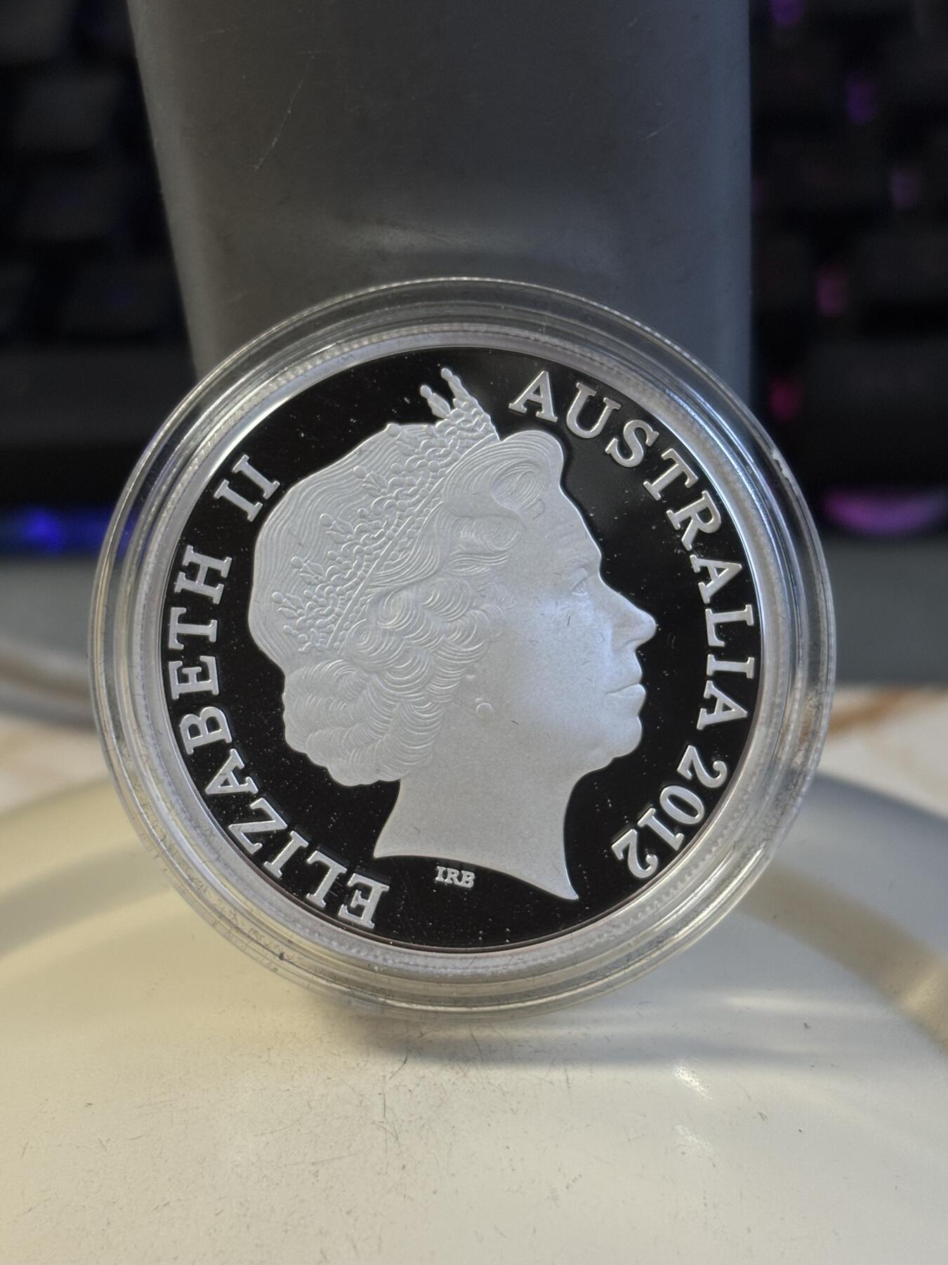 第195期拍卖 澳大利亚2012年澳洲袋鼠系列精制1盎司纪念银币，999银，发行20000枚