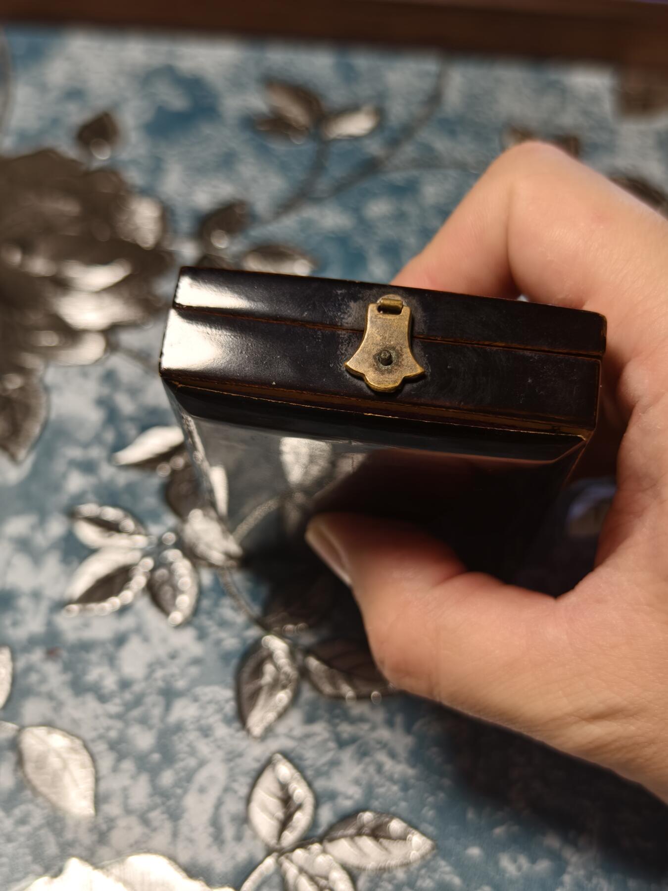 抚柳草堂-第十八期章牌钱币  奖章勋章限时免佣 满百包邮 放漏专场 勋六等瑞宝章 原盒带杯绶 七宝烧完好 银质重20.5g 昭和早期