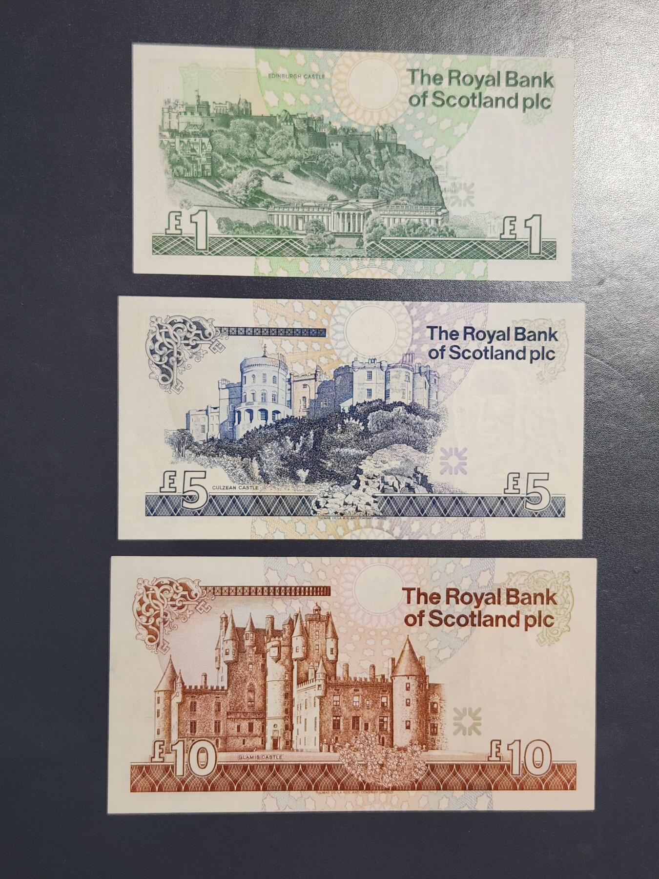 3月22号晚上8点 外国纸币自动截拍第43场 苏格兰1-5-10元，1990-1994年。新品一套