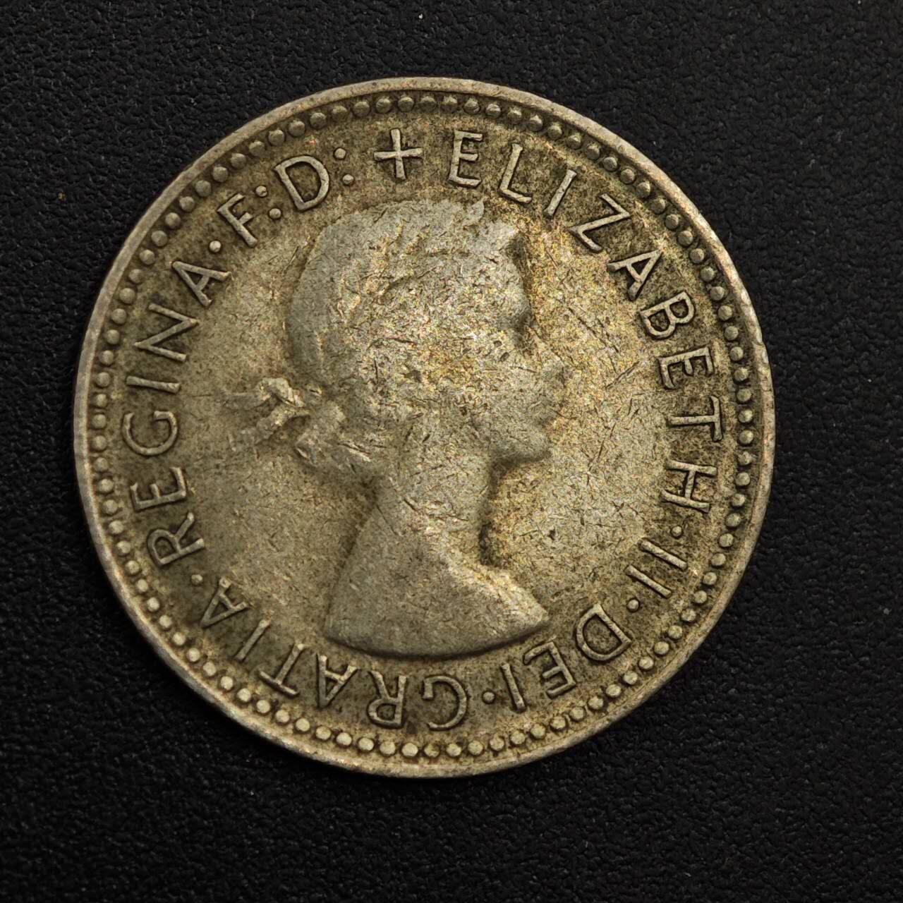 【淘币小摊】实时拍第八百八十一拍   小银币散币场    每周一统一发货 澳大利亚1962年伊丽莎白二世6便士银币