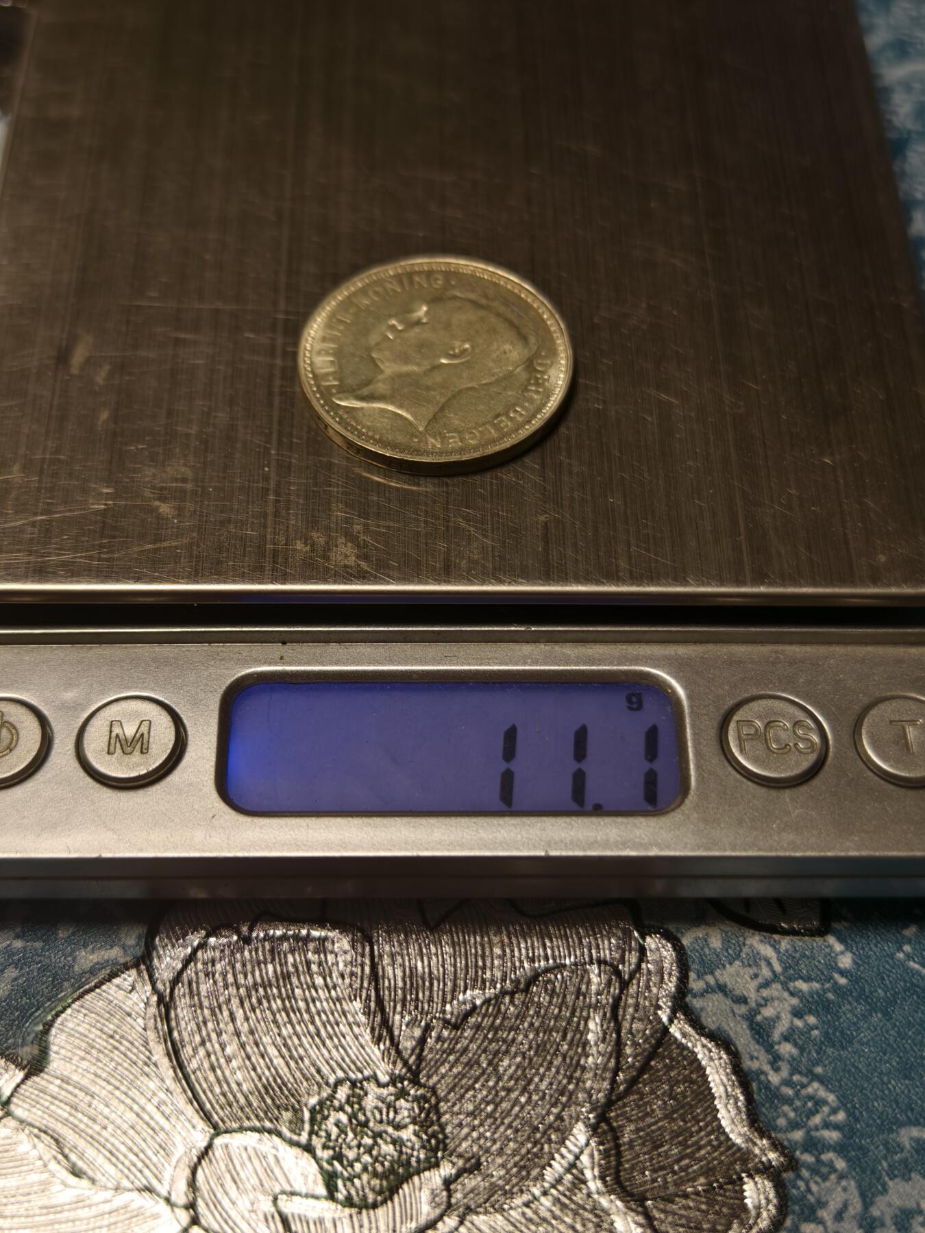 抚柳草堂-第十八期章牌钱币  奖章勋章限时免佣 满百包邮 放漏专场 1934比利时王国阿尔贝一世20法郎银币 重11.1g 原光极美品近未流通