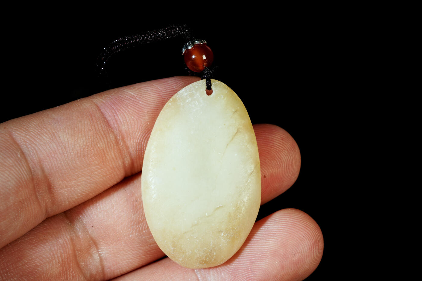 上海都达杂项专场五十八【全场包邮】  天然和田玉精雕《持莲观音》挂件93-52