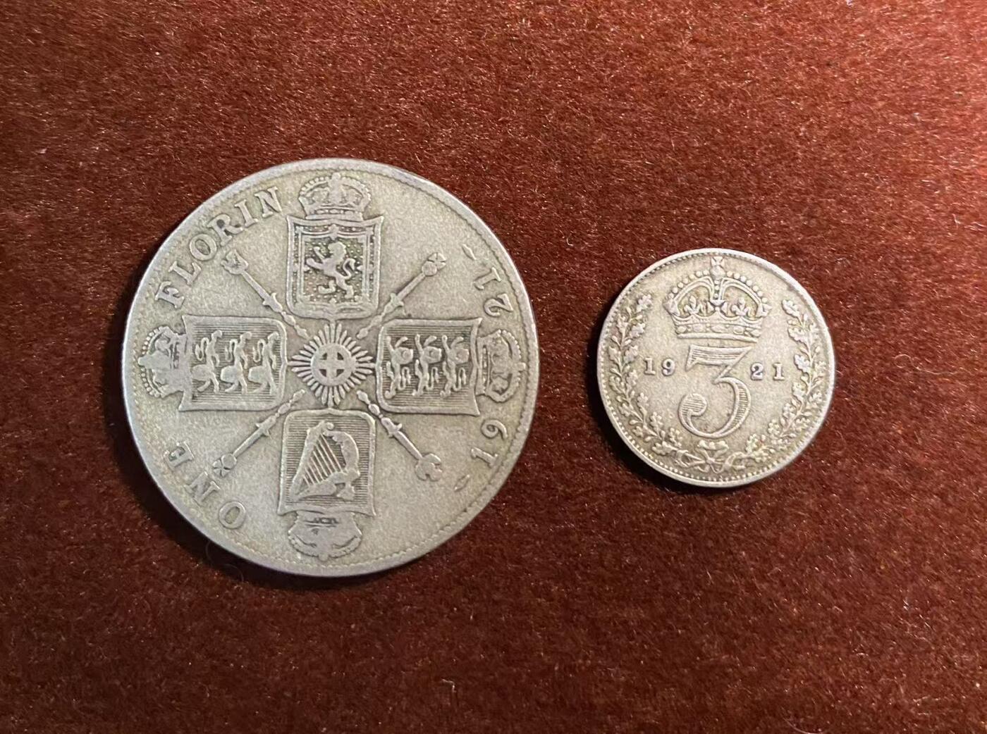 日日生财—方圆世界（全场包邮） 英国1914年乔治五世 1弗洛林银币500银11克+mini版1.5克