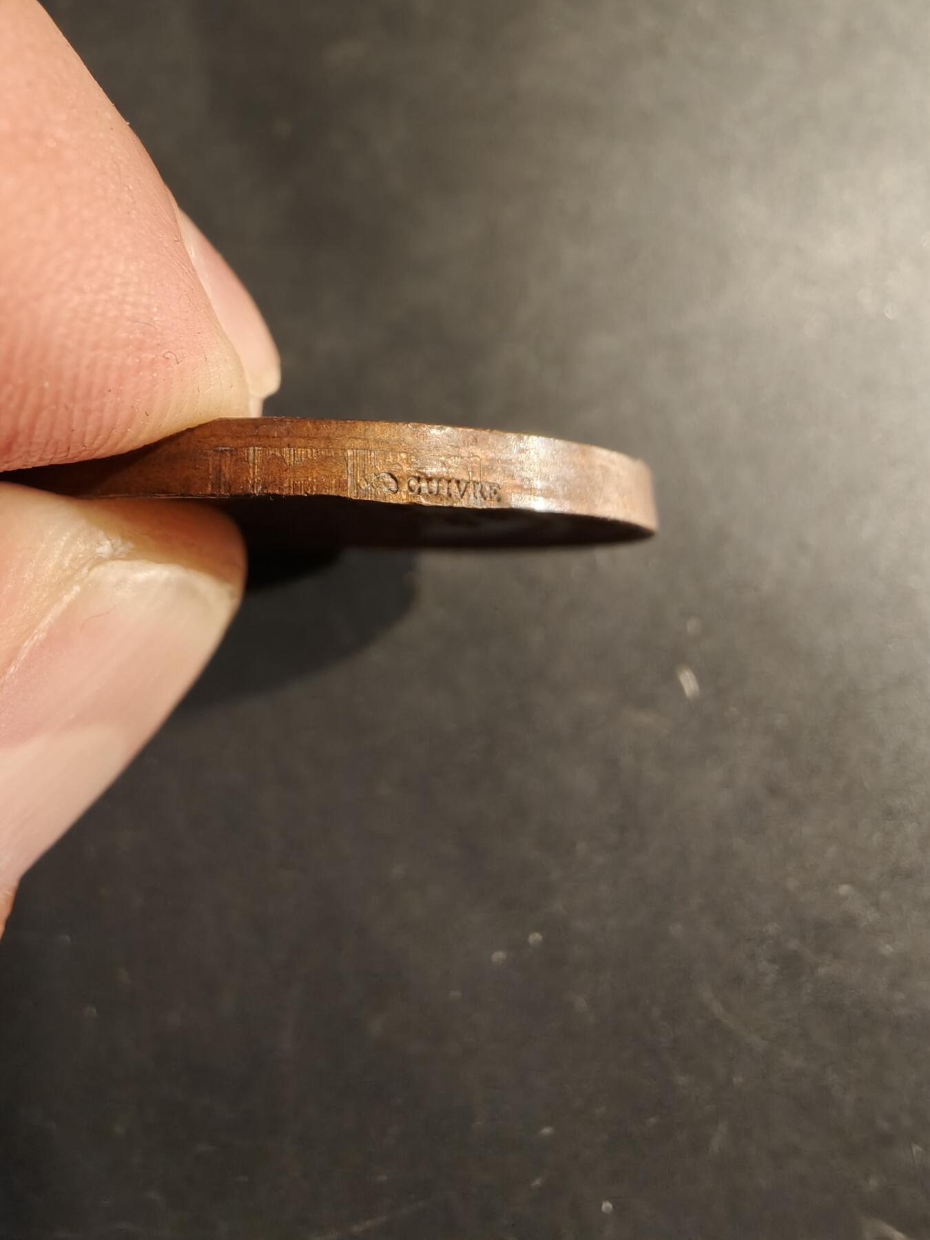 老王徽章第188期 法国1889年埃夫勒考古大会大铜章    直径34mm    重量14.5g