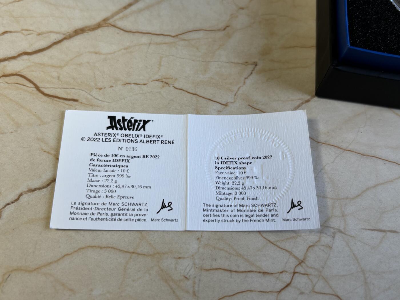 第195期拍卖 法国2022年《高卢勇士》系列宠物狗异形纪念银币，999银，22.2克，发行3000枚