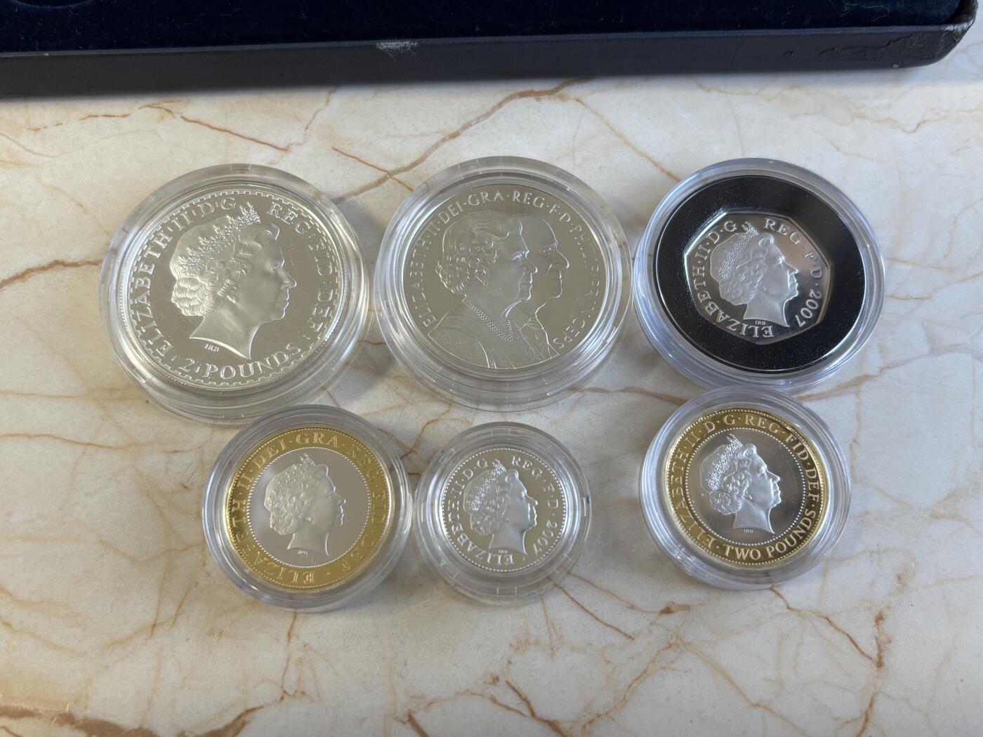 第195期拍卖 英国2007年伊丽莎白女王钻石婚姻纪念银币6枚全套，925银，8/9.5/12/12/32.45/28.28克