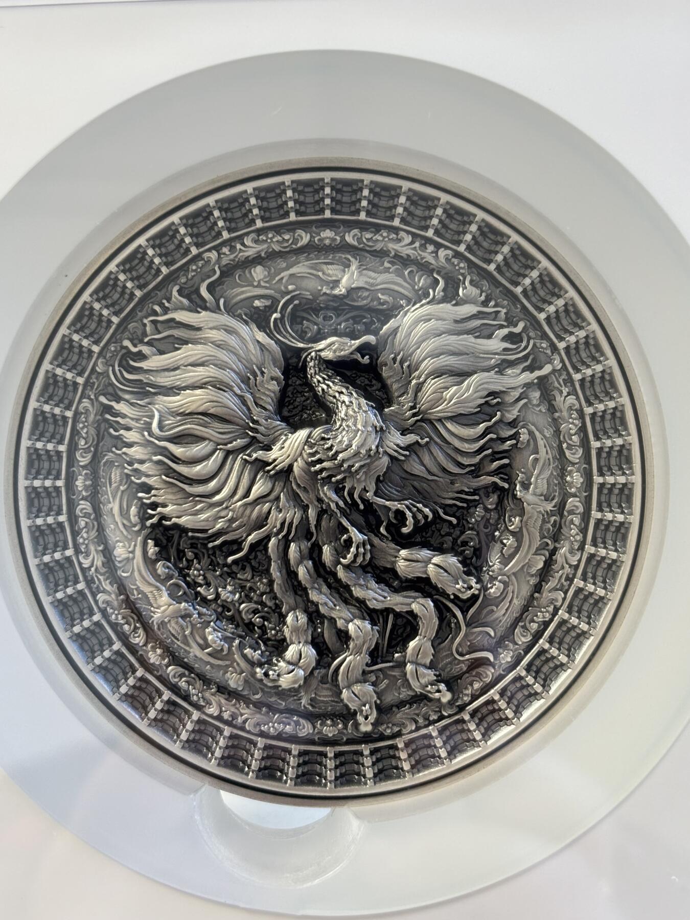 第195期拍卖 乍得2022年曼荼罗艺术系列凤凰2盎司高浮雕银铜纪念币NGC-MS70首，金属:999银+铜，重量:2盎司银+8盎司，发行：500枚