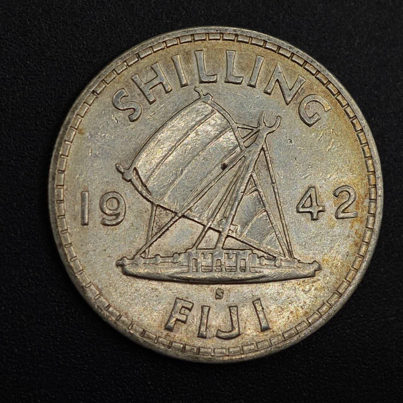 【淘币小摊】实时拍第八百八十一拍   小银币散币场    每周一统一发货 斐济1942年乔治六世一先令银币