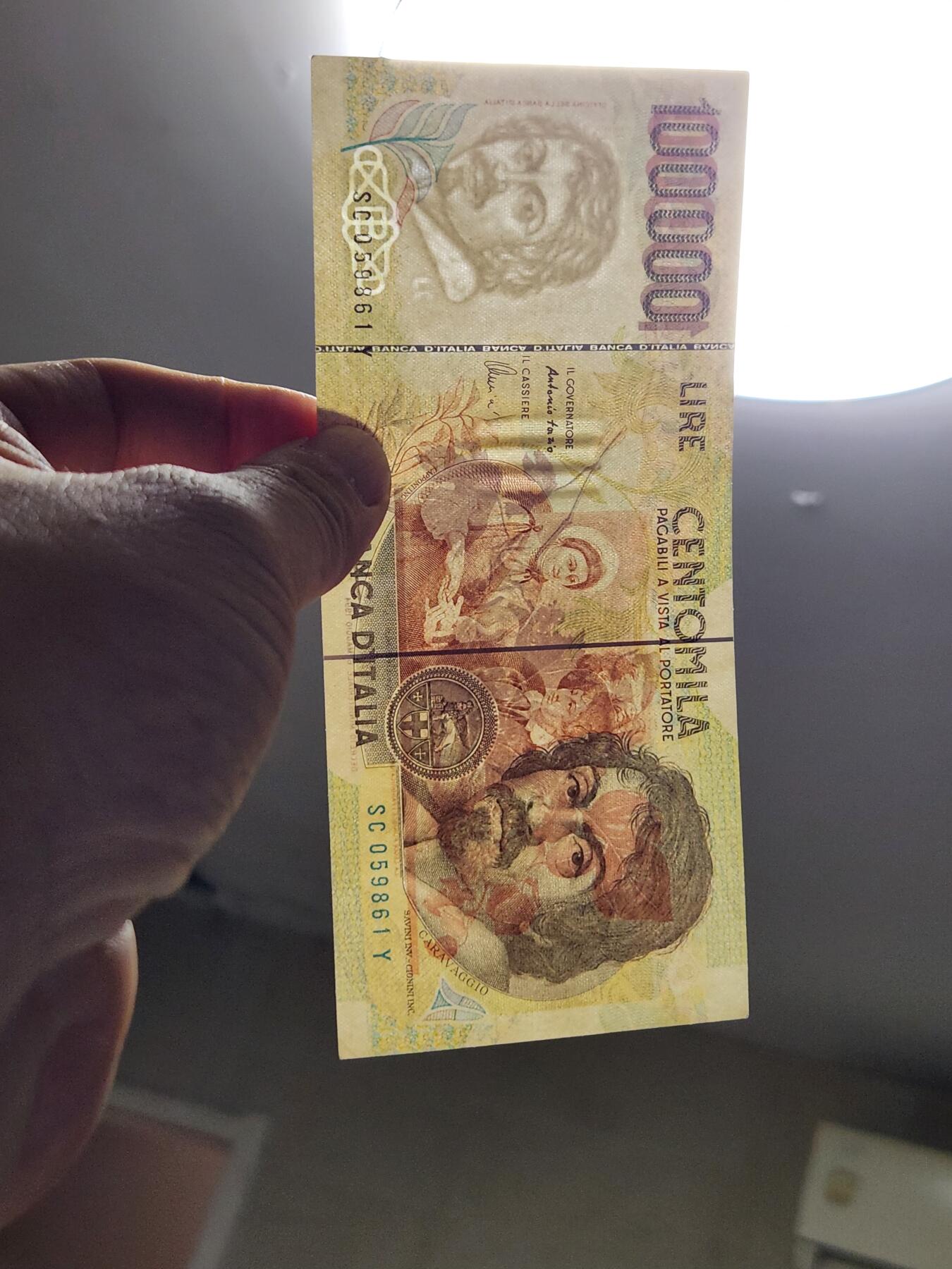 3月21号晚上8点 外国纸币自动截拍第42场 意大利1994年100000里拉10万纸币 近新极美品