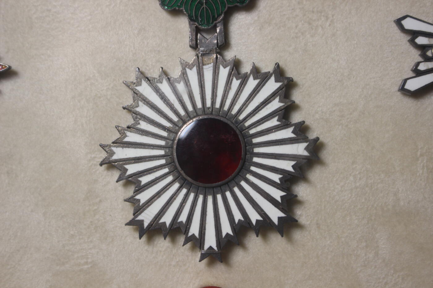 2026.3.25日系拍卖 明治五等金鵄、六等旭日、四等瑞宝套装 