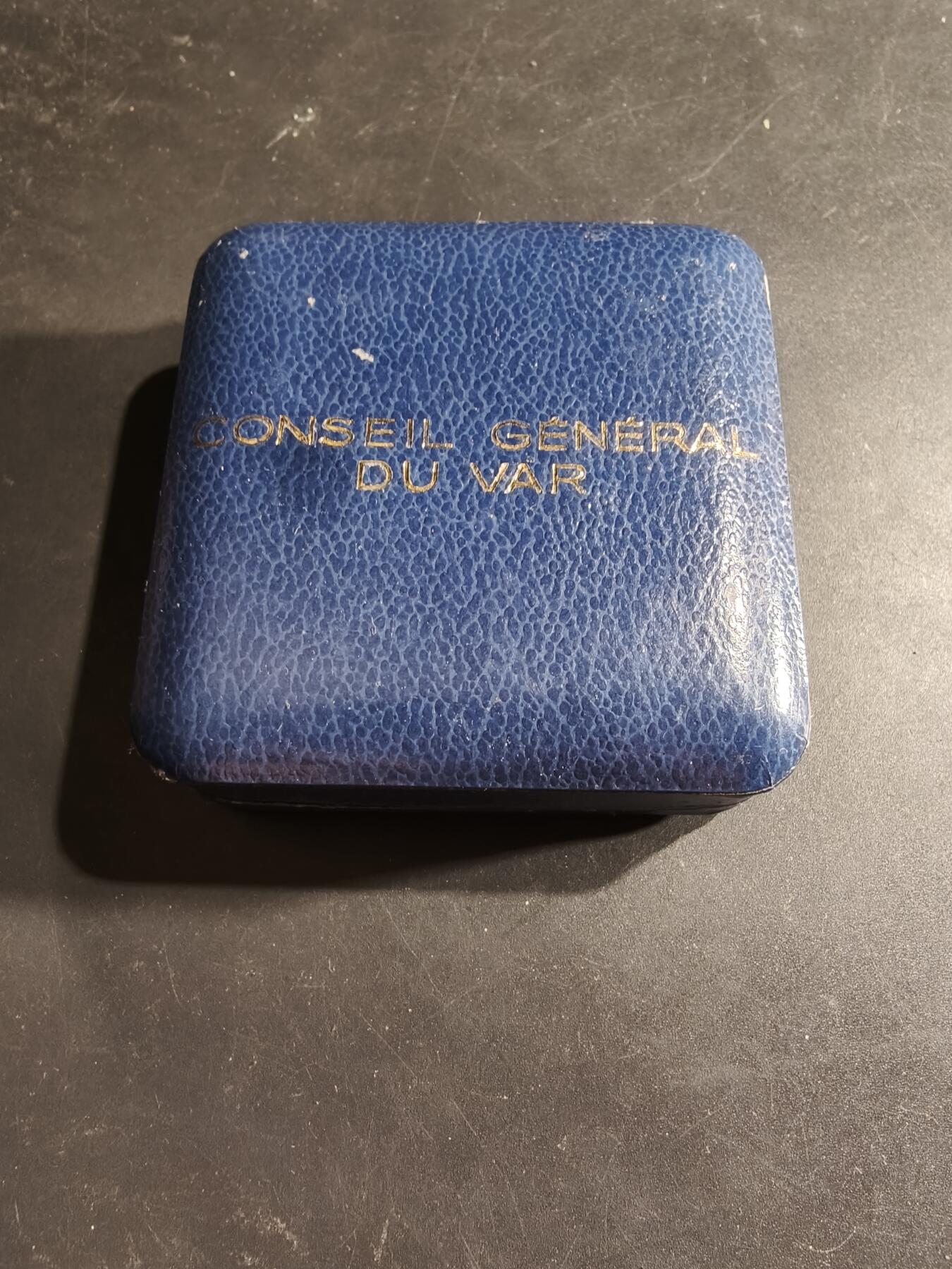 老王徽章第188期