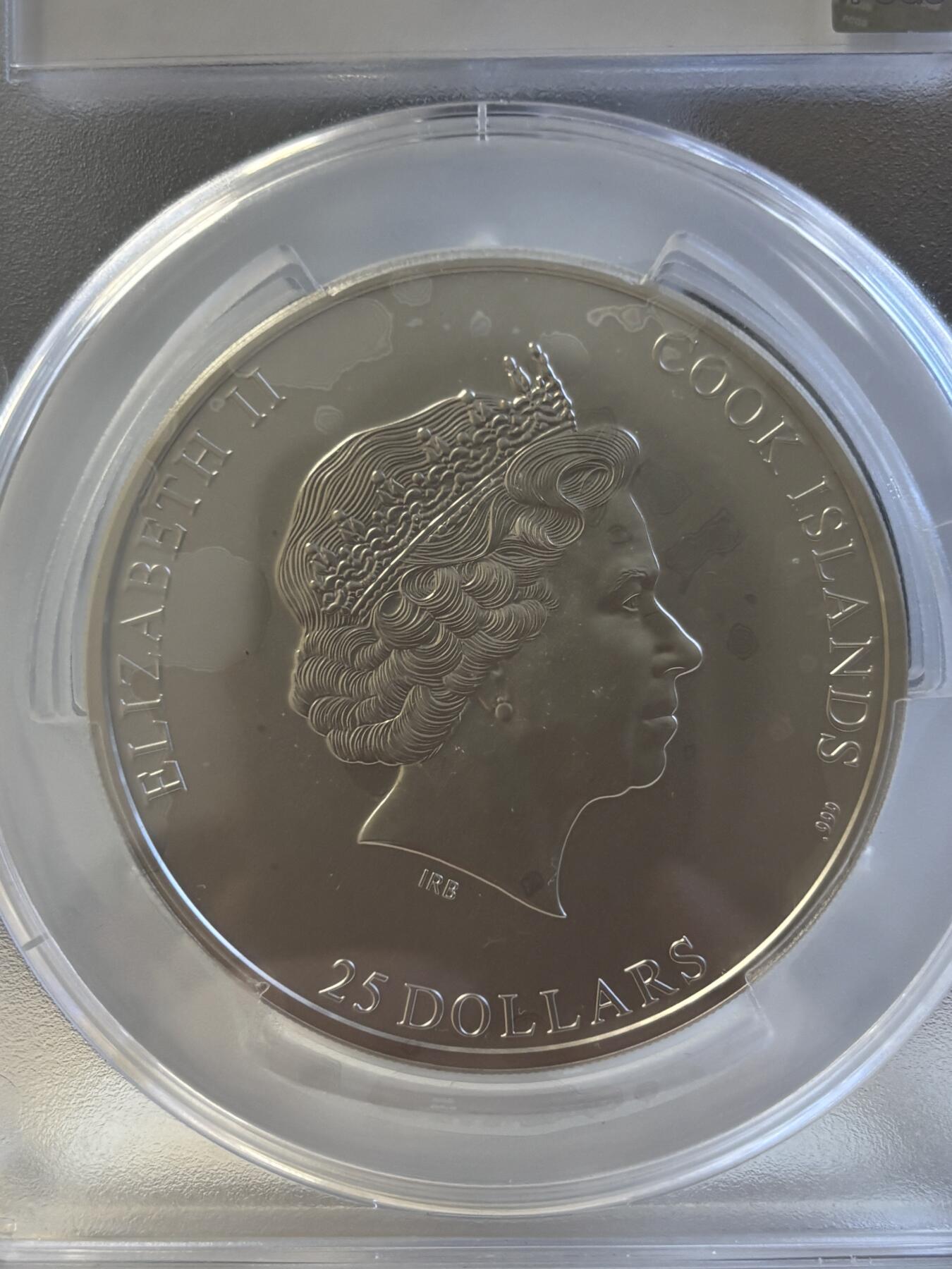 第195期拍卖 库克2020年七大山峰系列查亚峰5盎司彩银币PCGS-MS70，999银，发行777枚