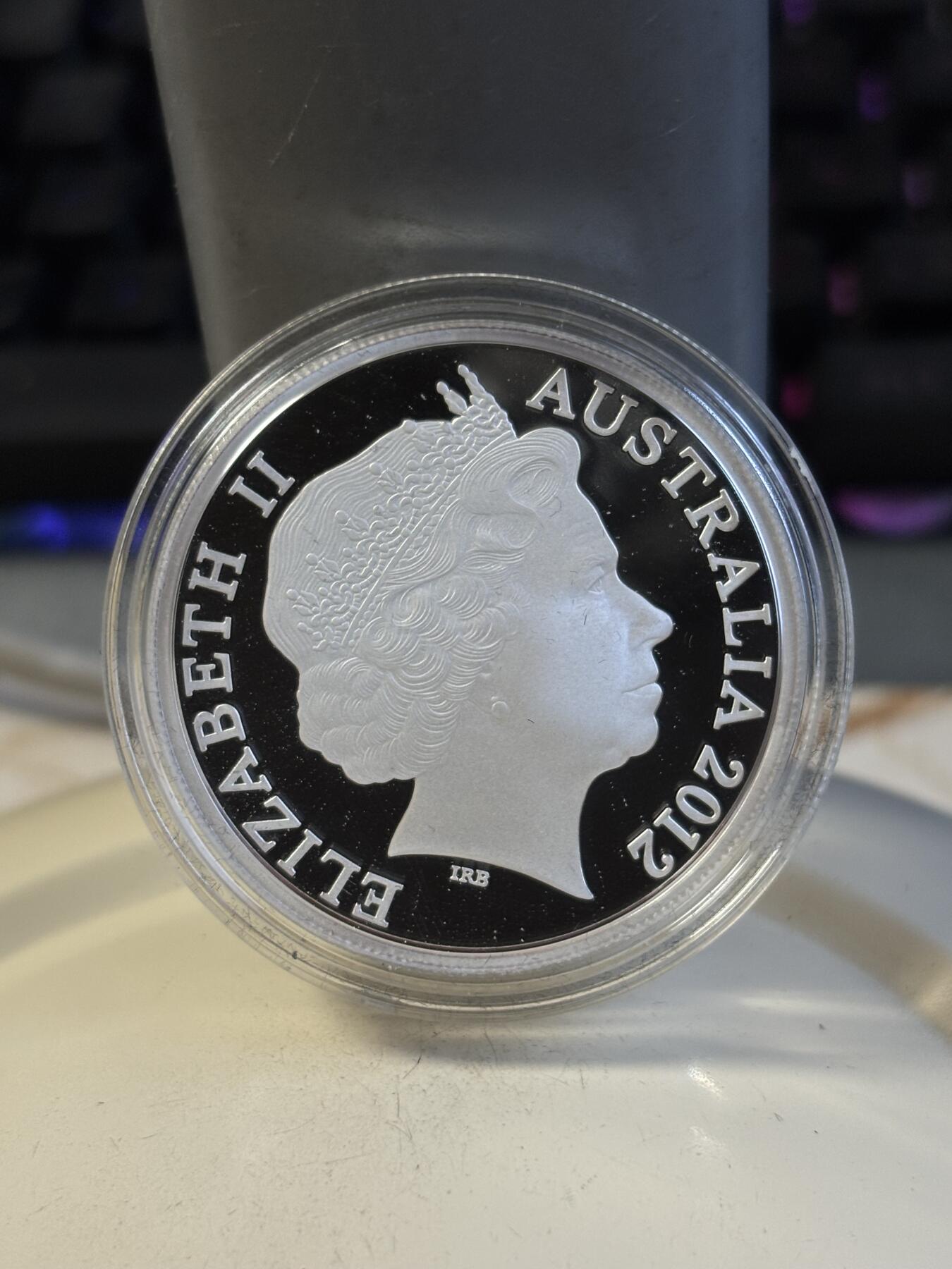 第195期拍卖 澳大利亚2012年澳洲袋鼠系列精制1盎司纪念银币，999银，发行20000枚