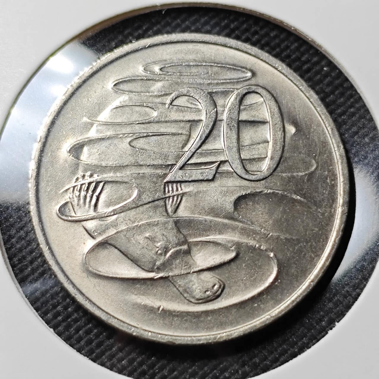 KK钱币收藏小铺   套币专场 2月预留时间 周末发货  1977澳大利亚20便士