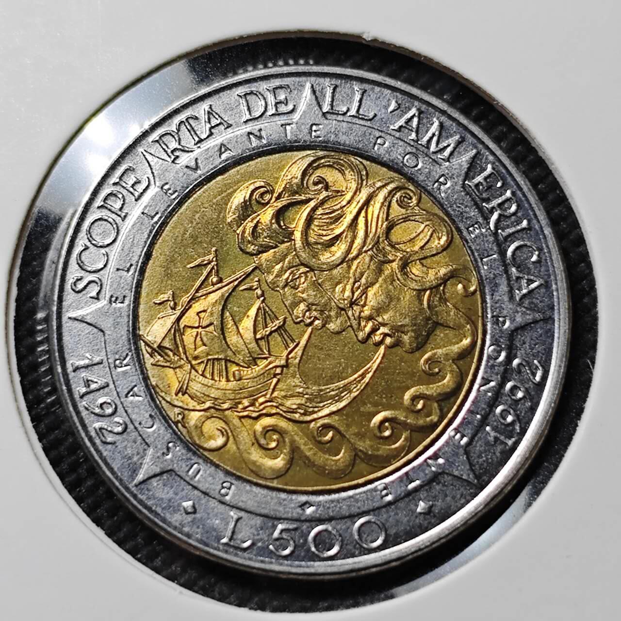 KK钱币收藏小铺   套币专场 2月预留时间 周末发货  圣马力诺500里拉双色币 好品