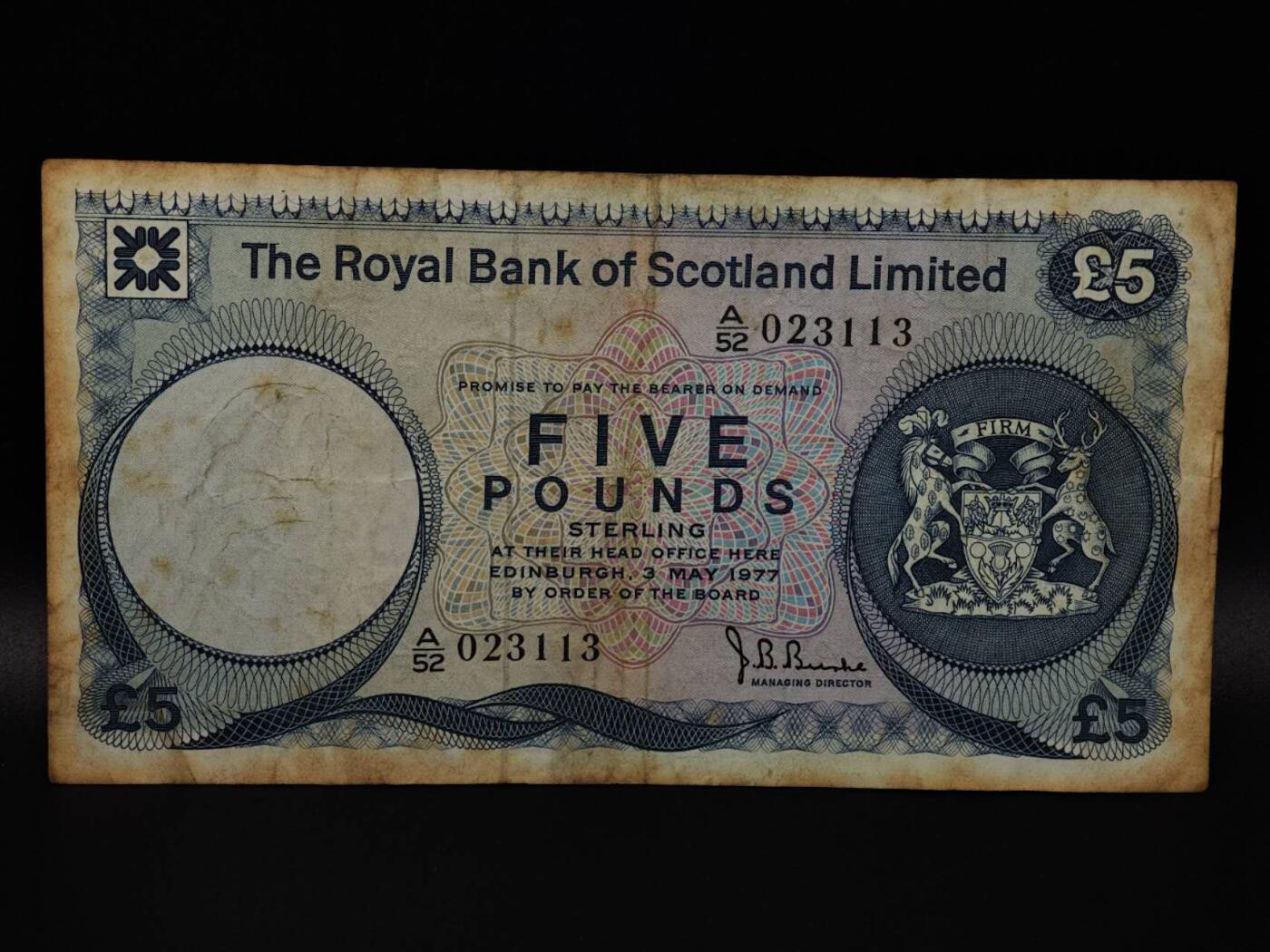  【淘币小摊】限时拍第八百八十二拍   纸币场    每周一统一发货 苏格兰皇家银行1977年5镑纸币【有折】