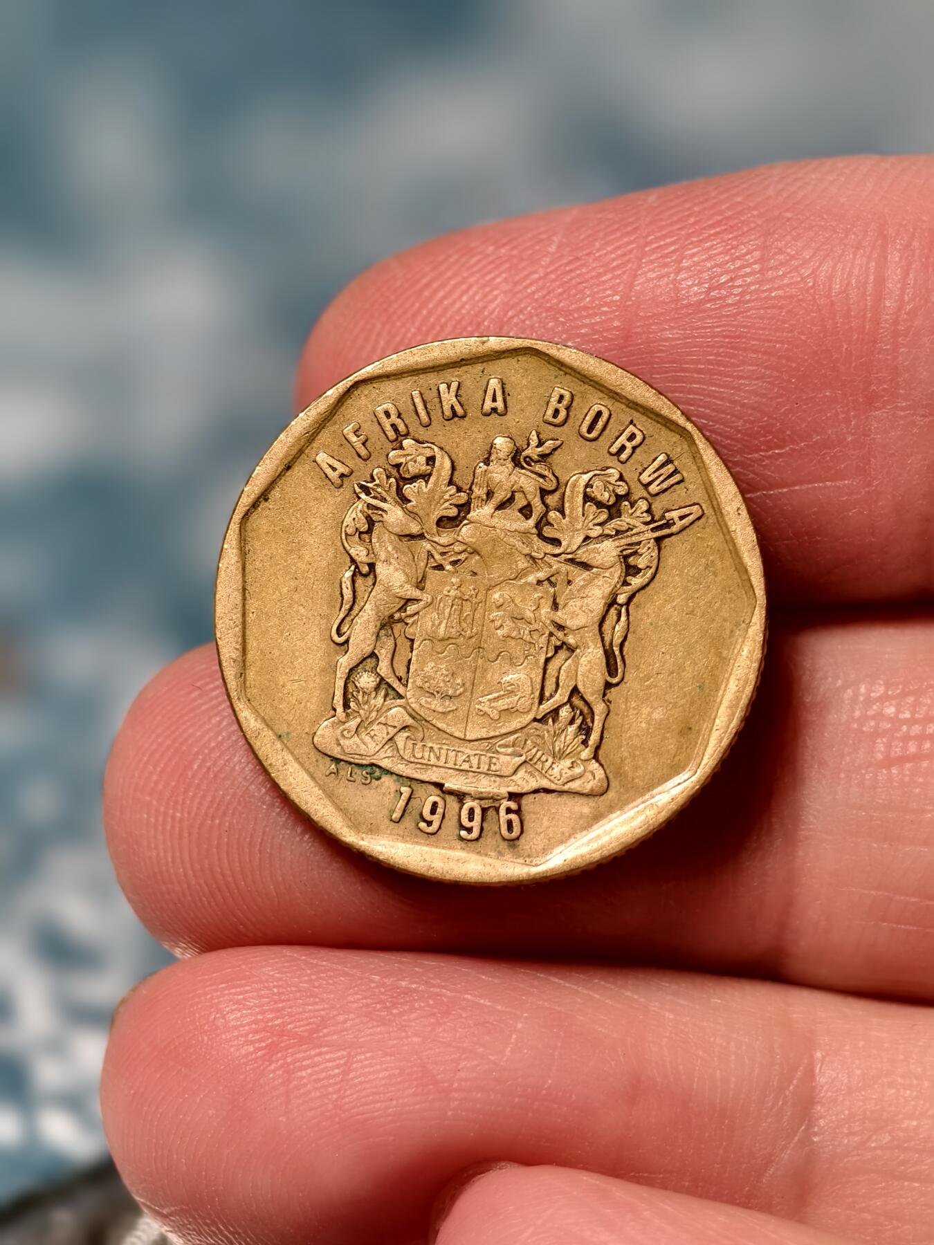 抚柳草堂-第十八期章牌钱币  奖章勋章限时免佣 满百包邮 放漏专场 南非1996年50分硬币 芦荟50分