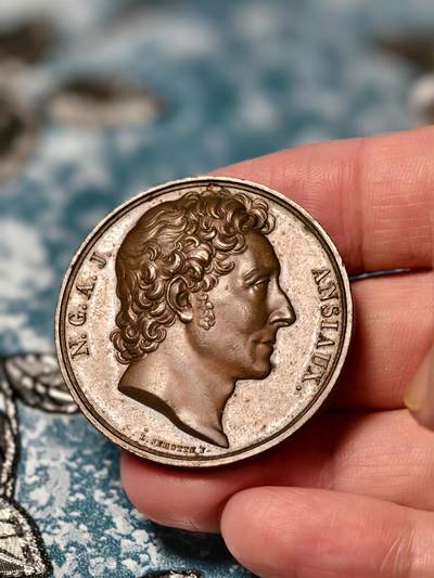 抚柳草堂-第十八期章牌钱币  奖章勋章限时免佣 满百包邮 放漏专场 - 1835法国医学名人铜章 早期光边原铸直径39.7mm 重29克 高浮雕人物传神 巧克力包浆自然整体保存不错