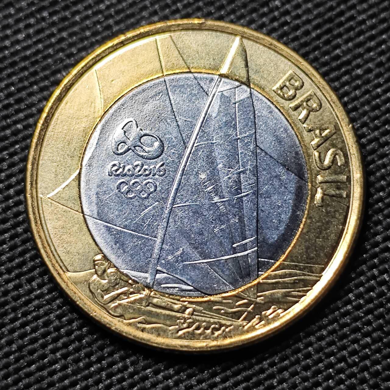 KK钱币收藏小铺   套币专场 2月预留时间 周末发货 巴西1瑞尔双色币纪念币 好品  