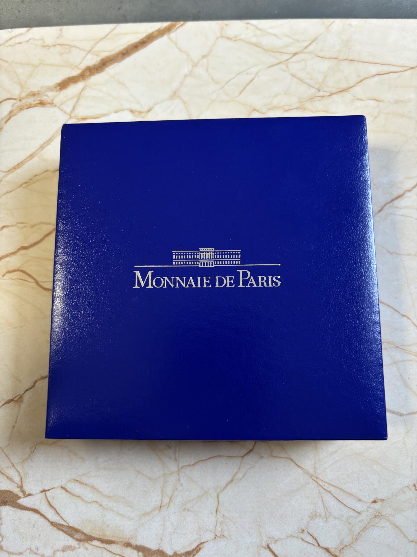 第195期拍卖 法国2007年欧元使用5周年女神5盎司加厚纪念银币，950银，，发行500枚