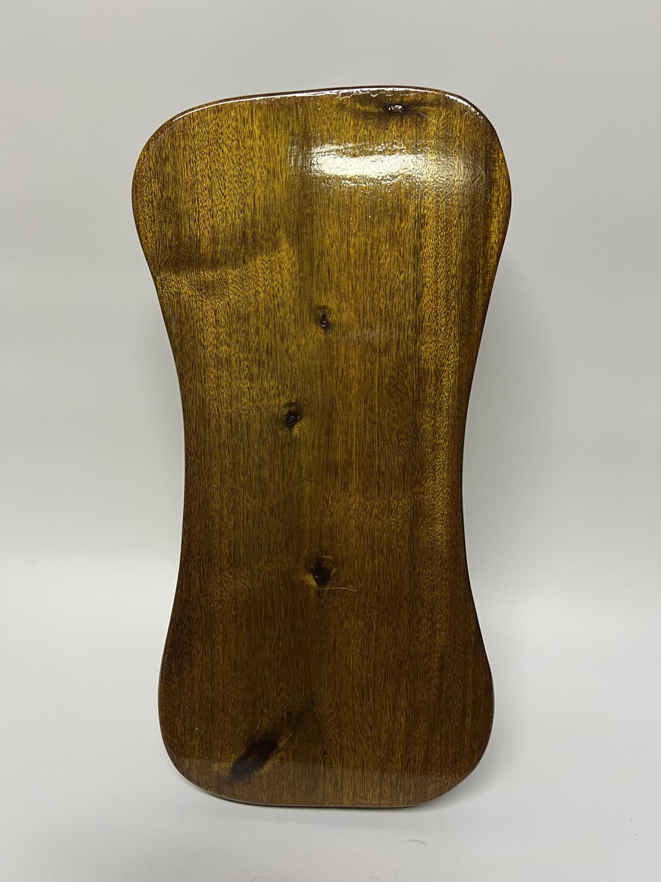 零元拍：用横财原料加工了一只金丝楠枕头，太美丽了，金丝爆满，花纹也贯穿，精工打磨，尺寸约：32/17/8.5CM