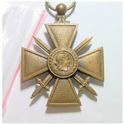 法国1917年 一战参战十字勋章 女神头像高浮雕精制铜章 36MM - 法国1917年 一战参战十字勋章 女神头像高浮雕精制铜章 36MM