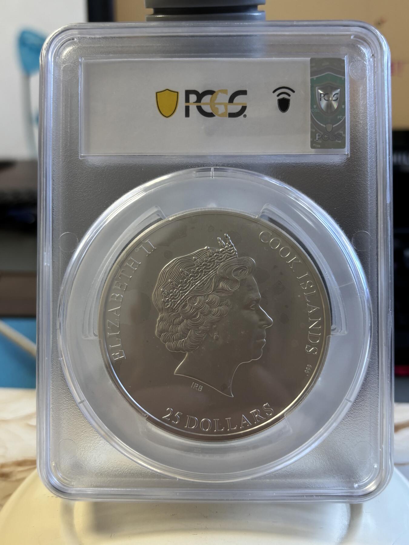 第195期拍卖 库克2020年七大山峰系列查亚峰5盎司彩银币PCGS-MS70，999银，发行777枚