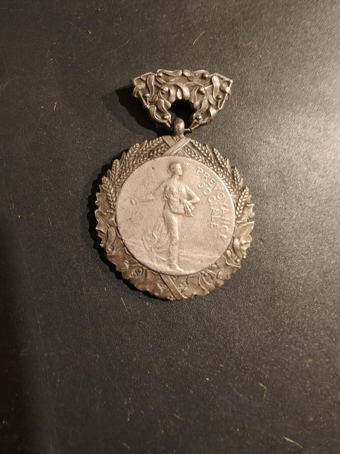 老王徽章第188期