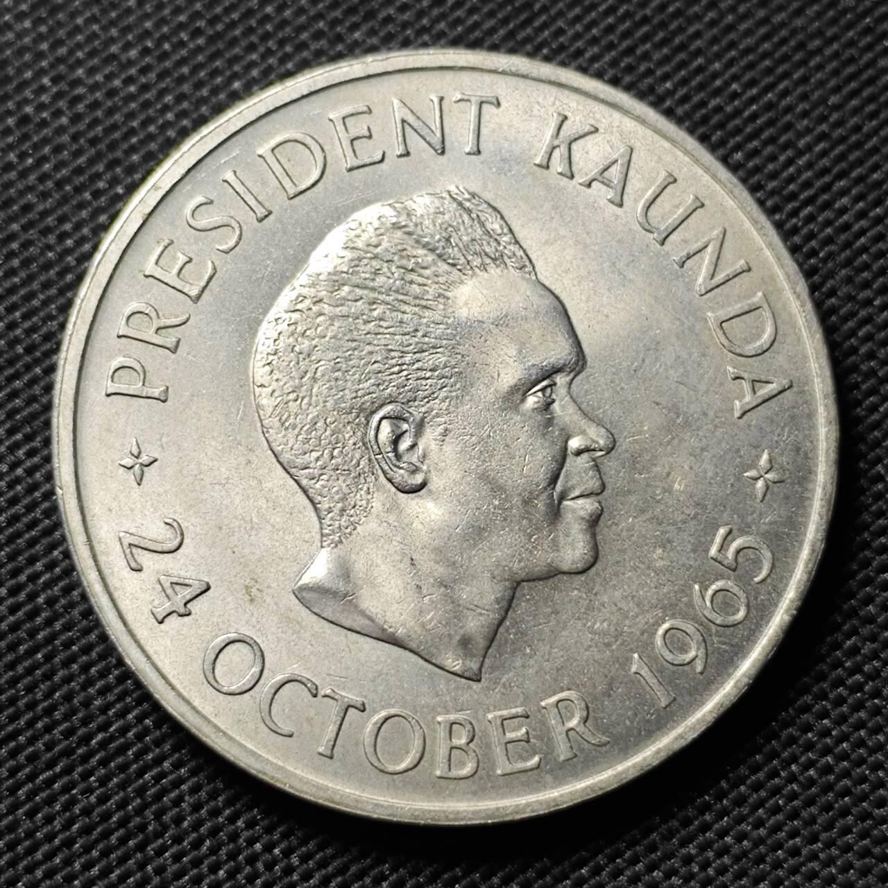 KK钱币收藏小铺   套币专场 2月预留时间 周末发货  赞比亚1965年5先令 独立1周年纪念币 