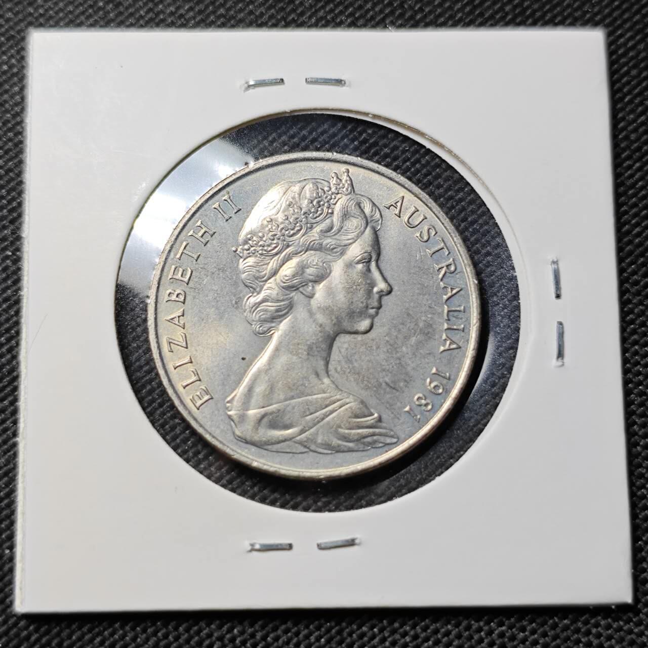 KK钱币收藏小铺   套币专场 2月预留时间 周末发货  1981澳大利亚20便士